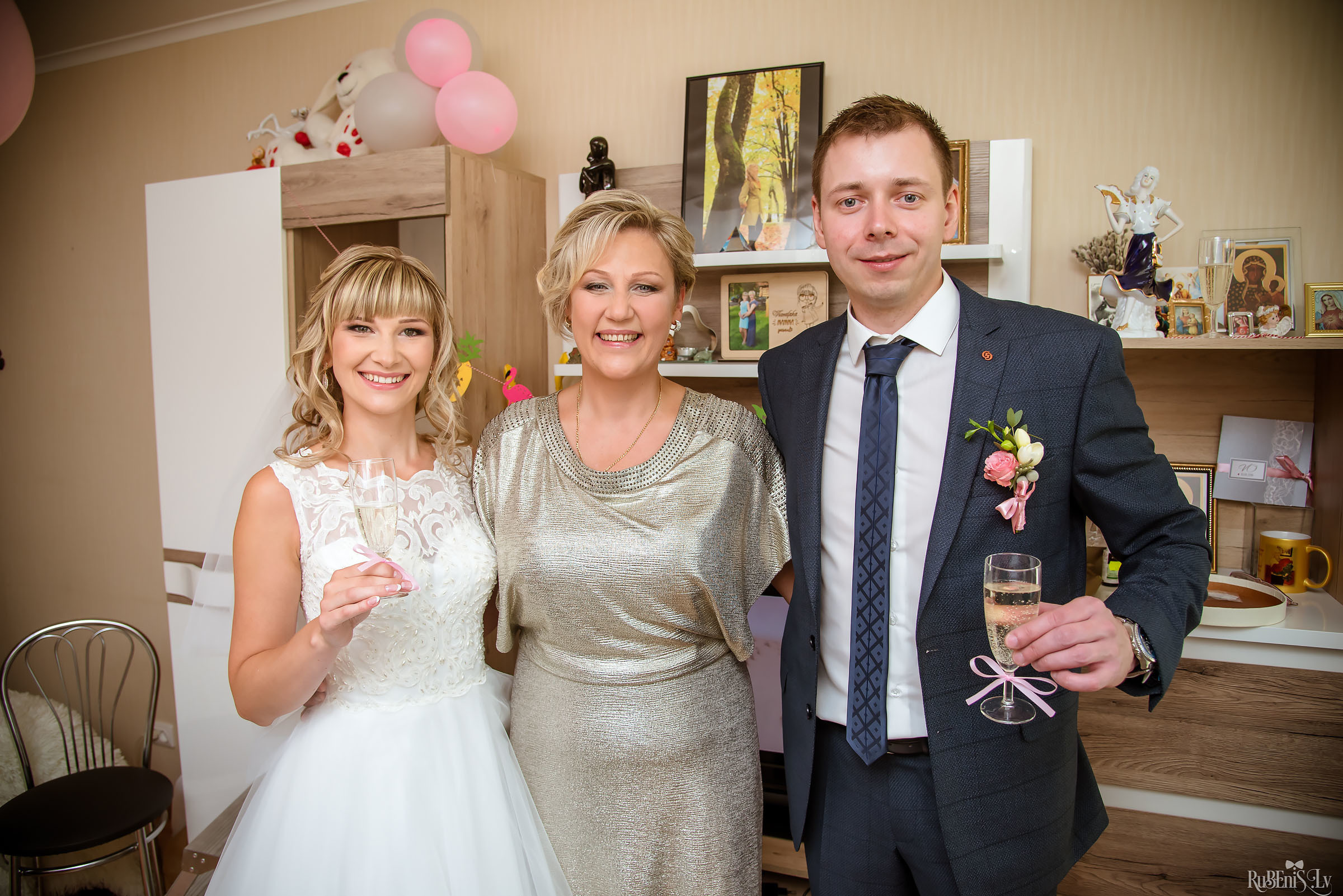 Ольга и Вадим. Фотограф Ромуальд Рубенис и Артемий Сташанс