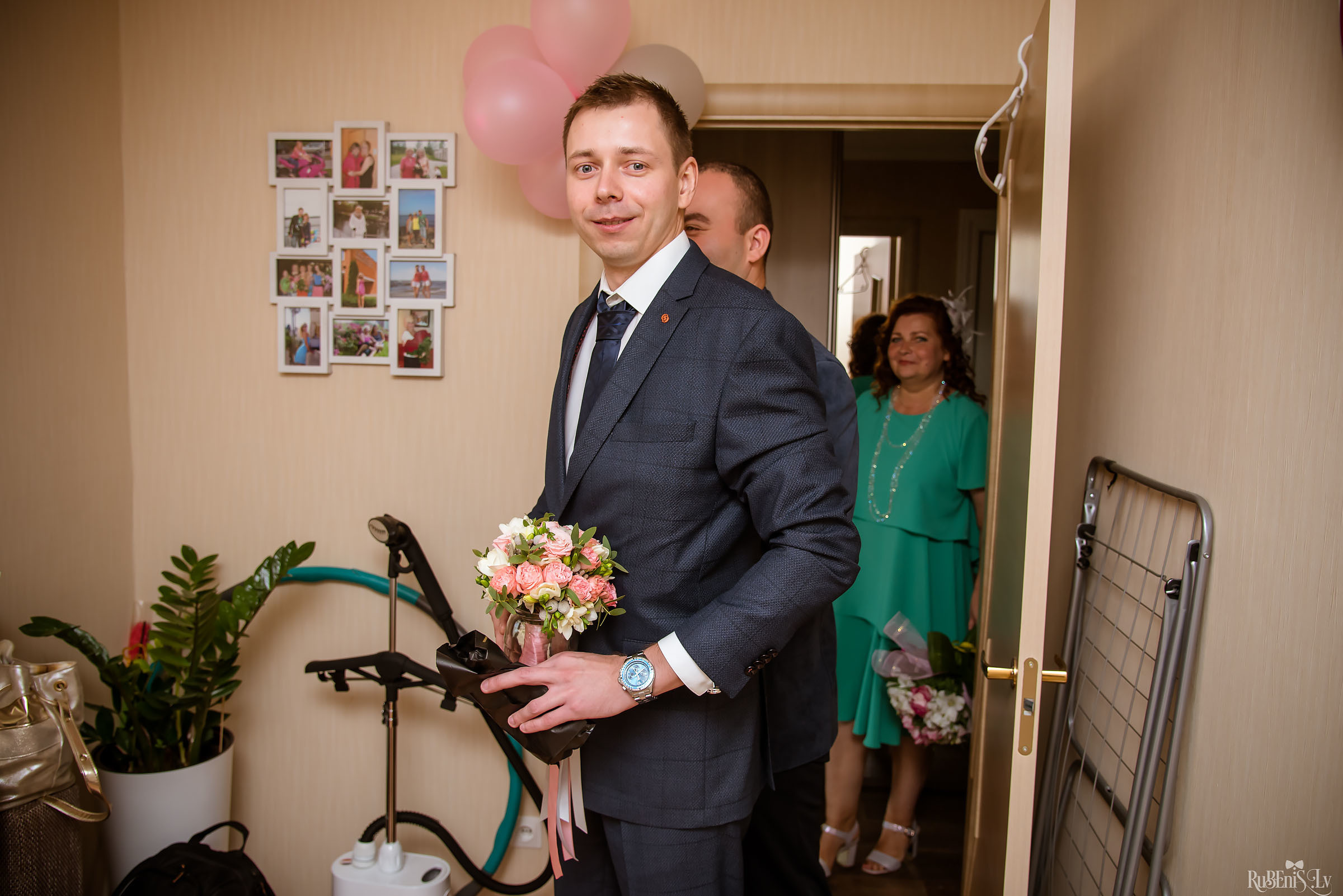 Ольга и Вадим. Фотограф Ромуальд Рубенис и Артемий Сташанс