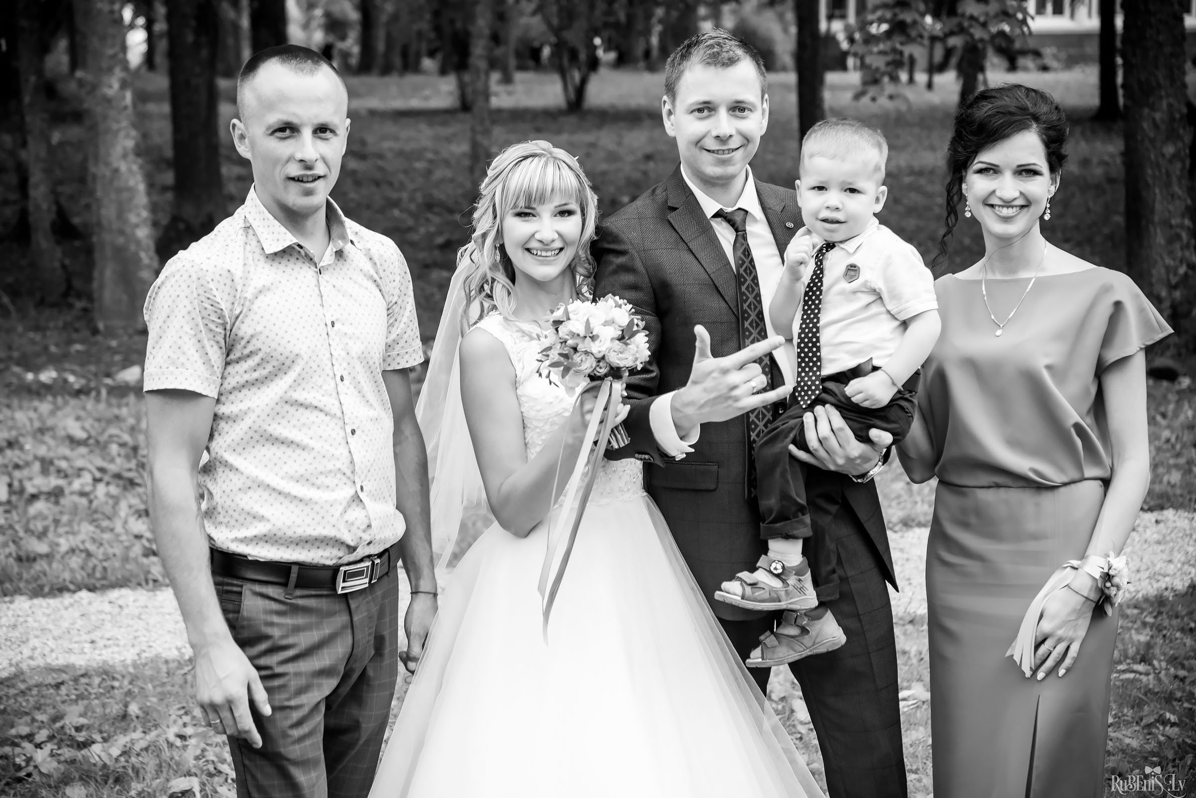 Ольга и Вадим. Фотограф Ромуальд Рубенис и Артемий Сташанс