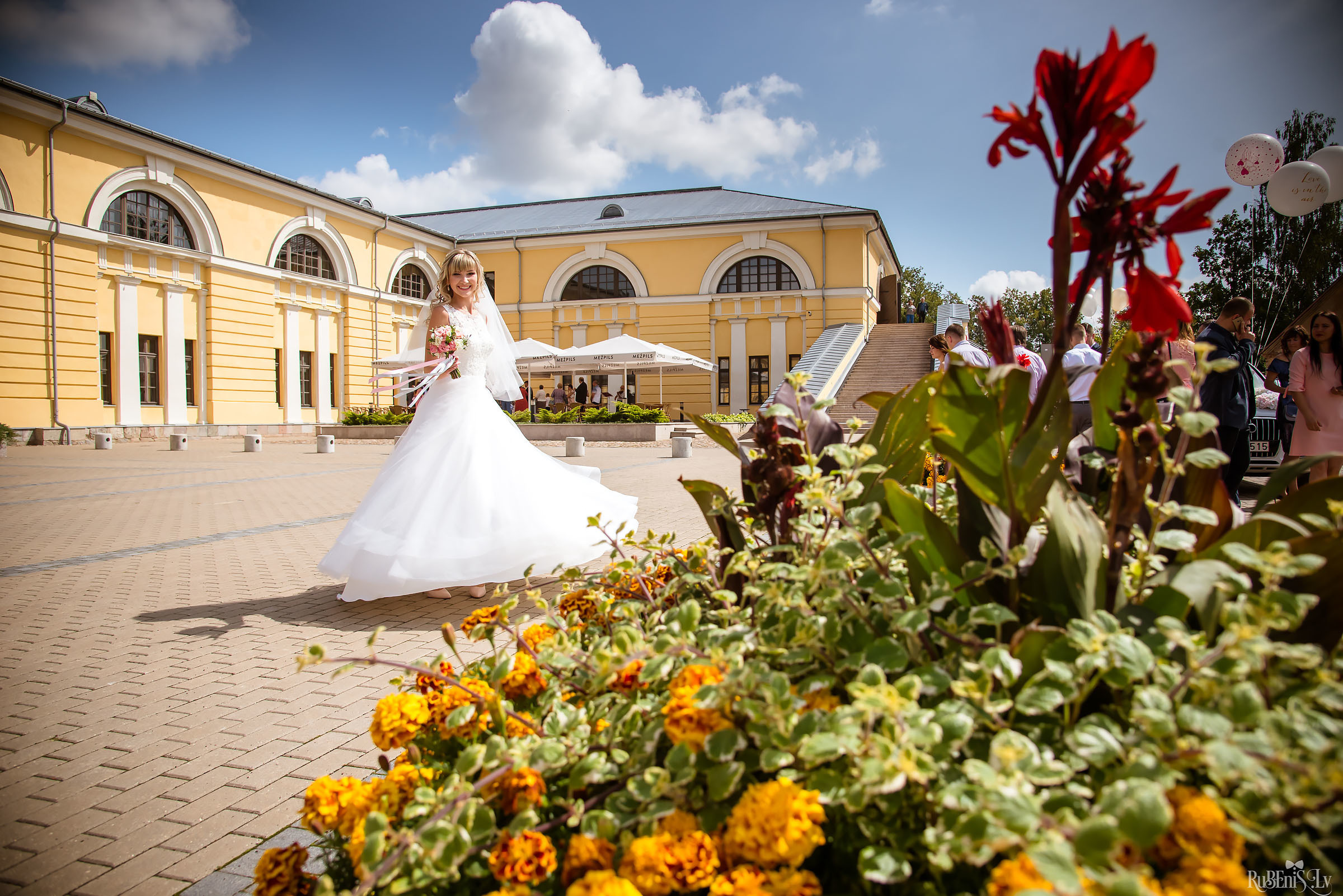 Ольга и Вадим. Фотограф Ромуальд Рубенис и Артемий Сташанс