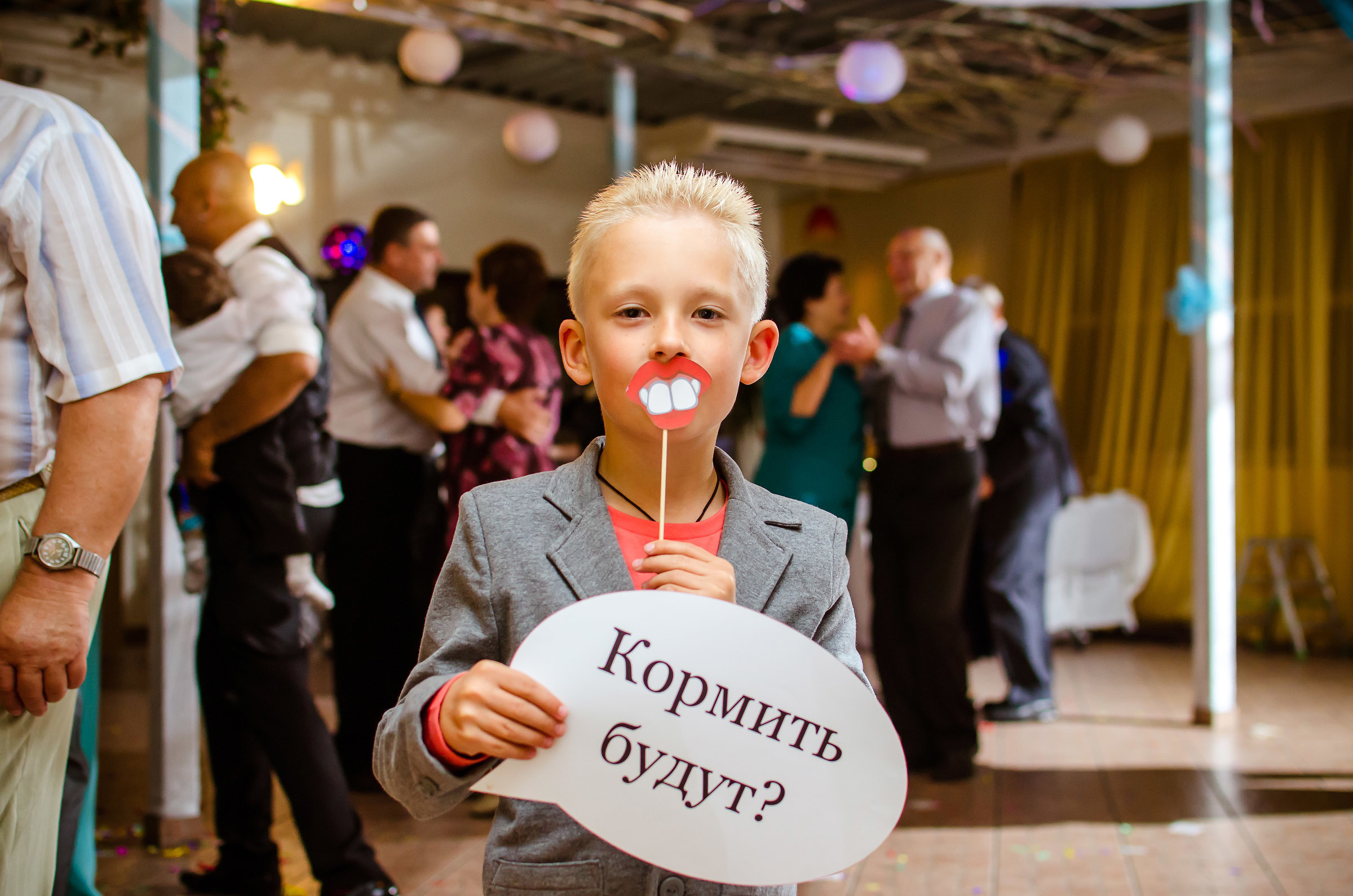 Съемка свадьбы в Ротко Центре. Фотограф Ромуальд Рубенис и Артемий Сташанс