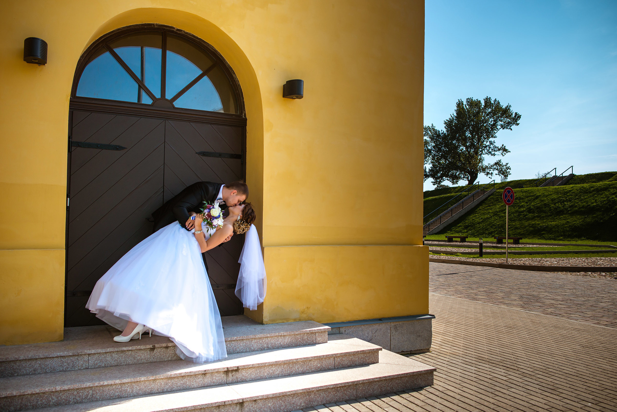 Съемка свадьбы в Ротко Центре. Фотограф Ромуальд Рубенис и Артемий Сташанс