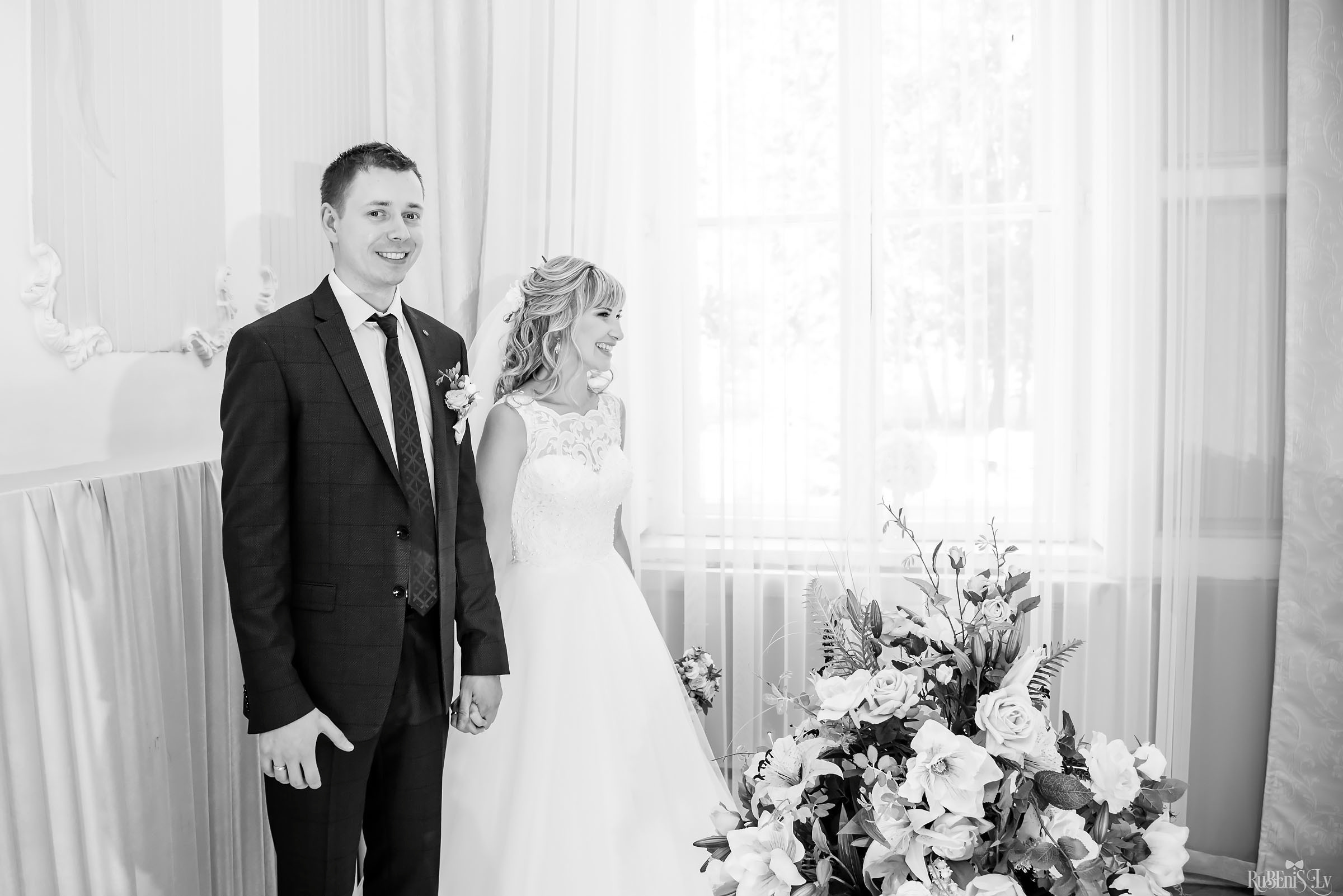 Ольга и Вадим. Фотограф Ромуальд Рубенис и Артемий Сташанс