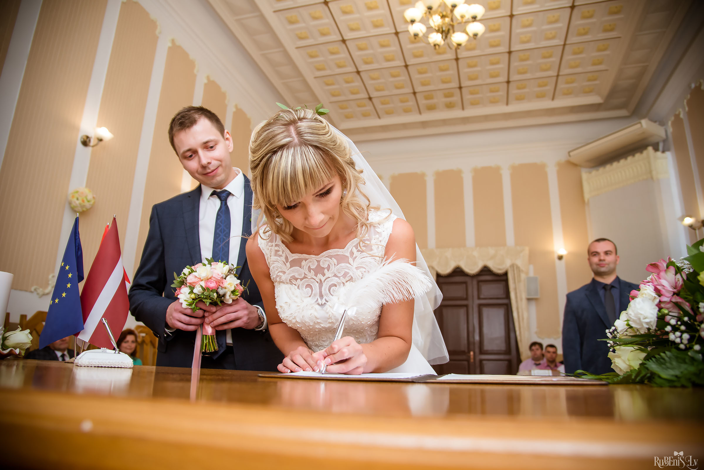 Ольга и Вадим. Фотограф Ромуальд Рубенис и Артемий Сташанс