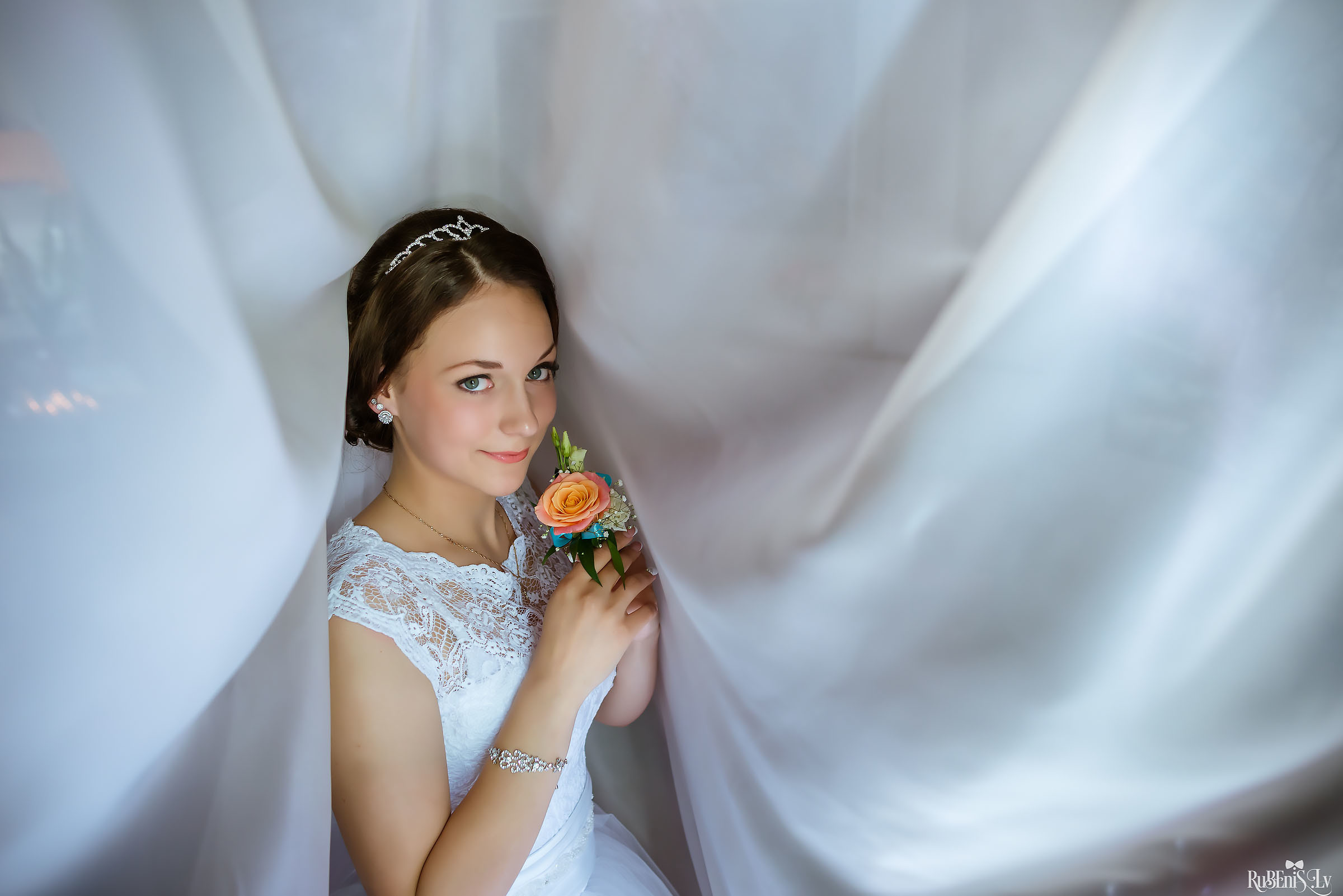 Julija un Edgars. Fotogrāfs Romualds Rubenis un Artemijs Stašāns