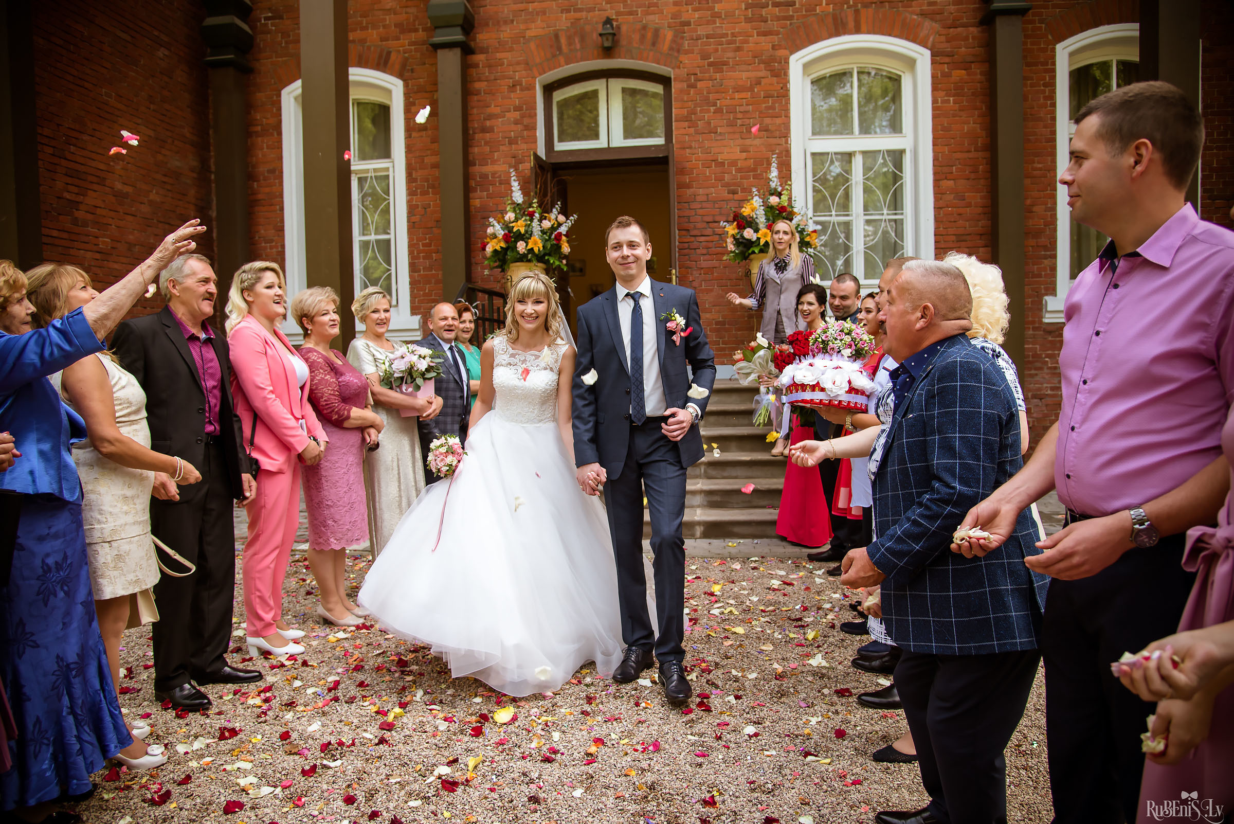 Ольга и Вадим. Фотограф Ромуальд Рубенис и Артемий Сташанс