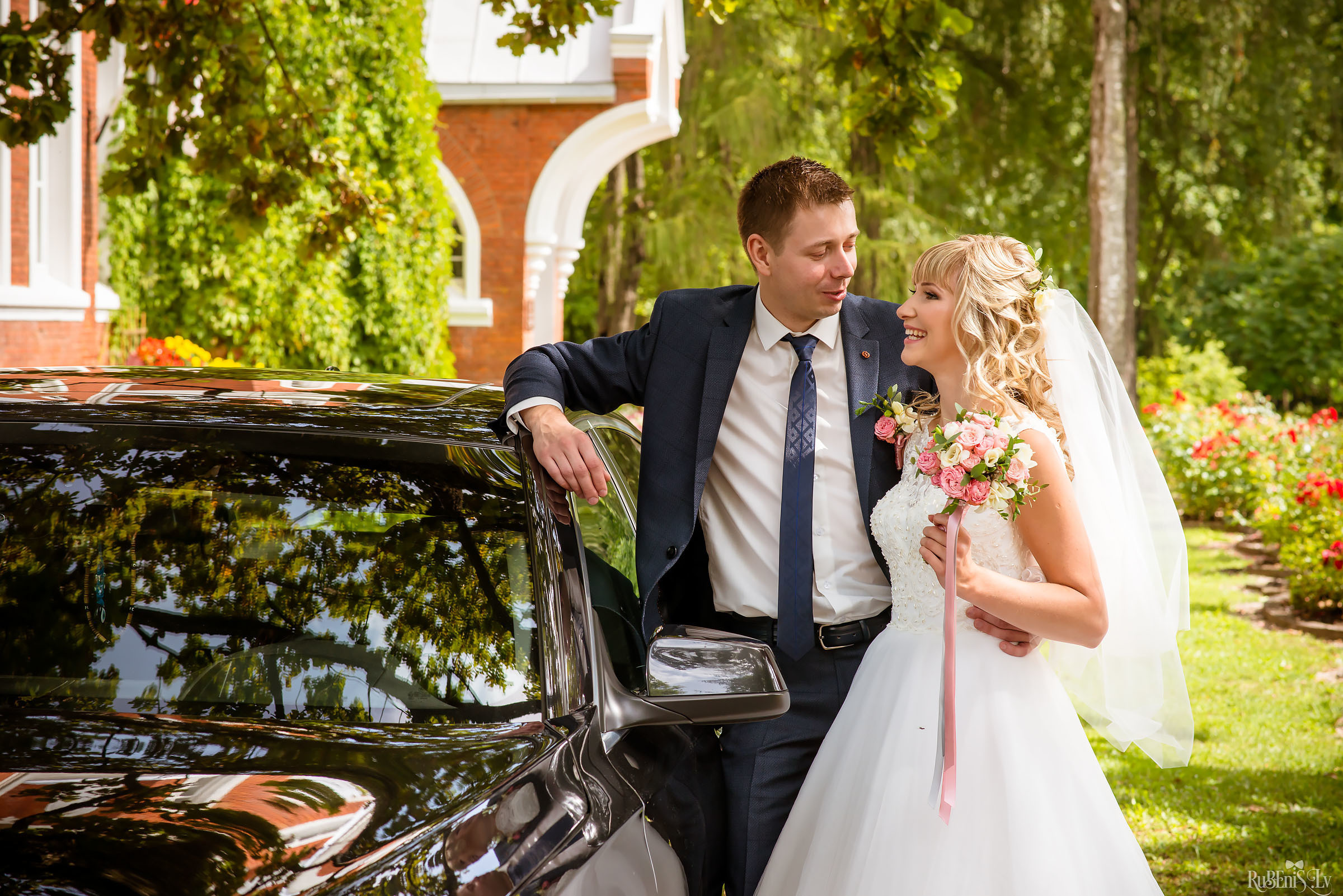Ольга и Вадим. Фотограф Ромуальд Рубенис и Артемий Сташанс
