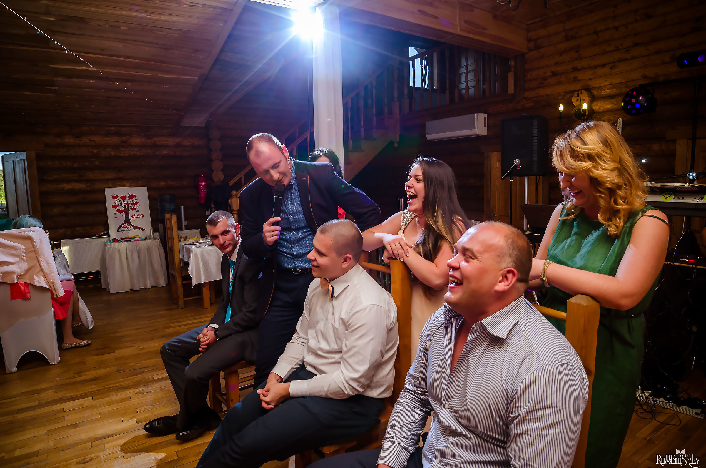 Julija un Edgars. Fotogrāfs Romualds Rubenis un Artemijs Stašāns