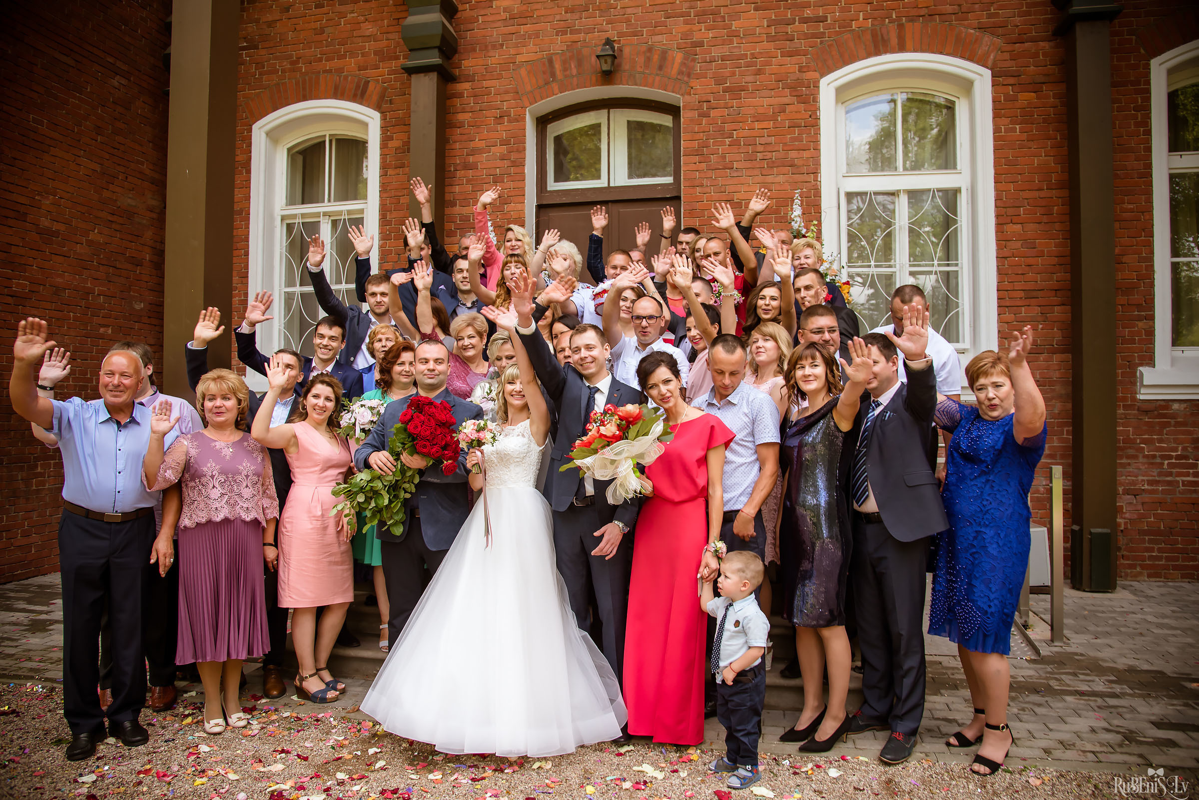 Ольга и Вадим. Фотограф Ромуальд Рубенис и Артемий Сташанс