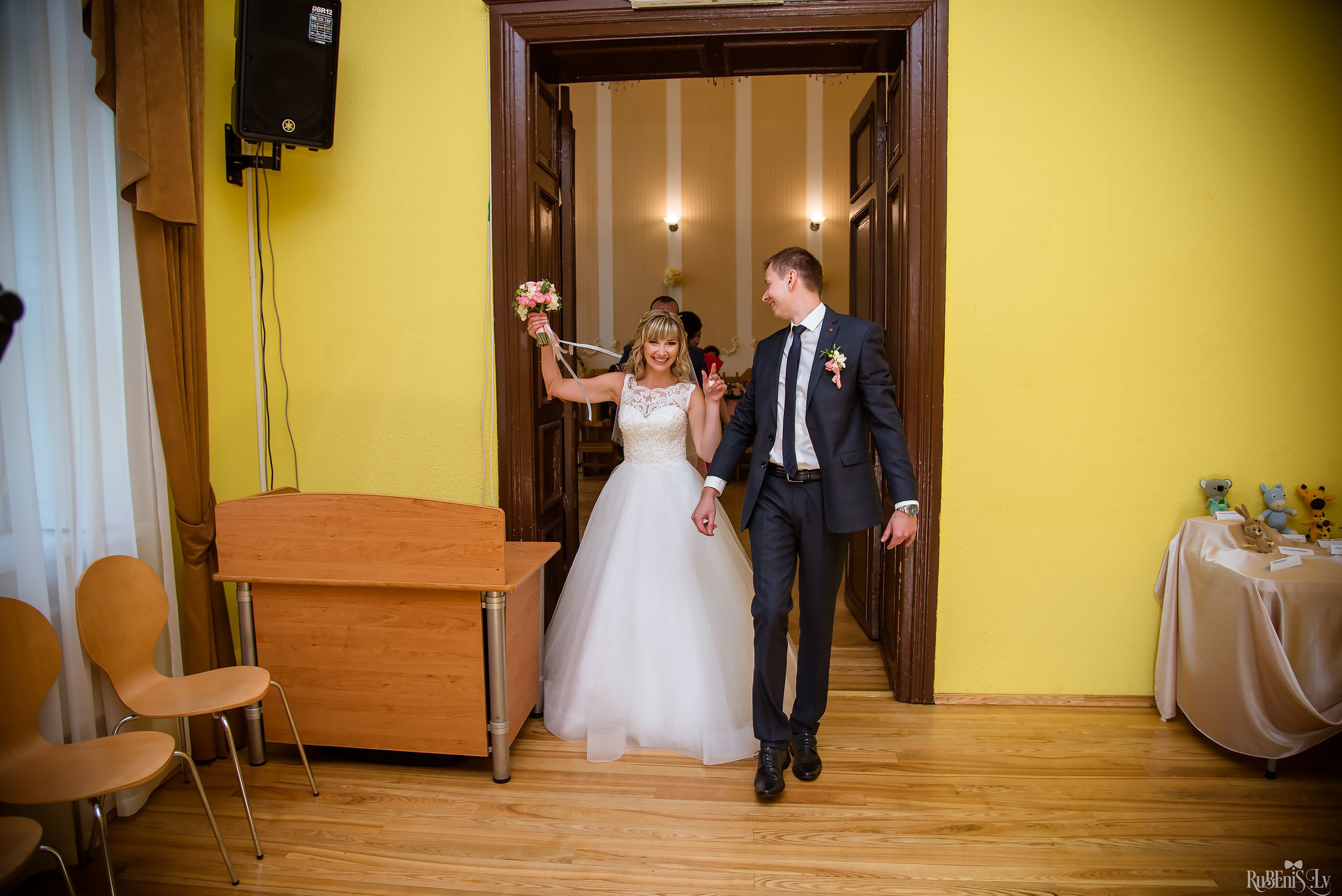 Ольга и Вадим. Фотограф Ромуальд Рубенис и Артемий Сташанс