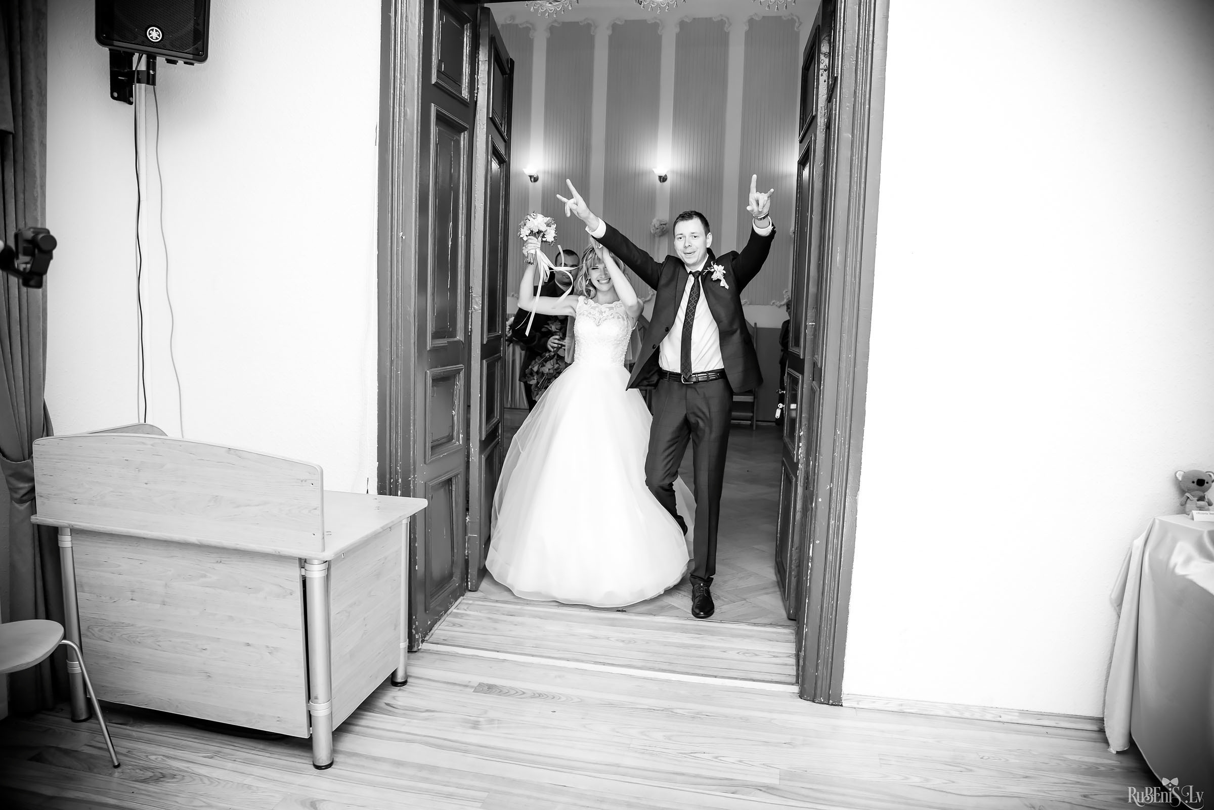 Ольга и Вадим. Фотограф Ромуальд Рубенис и Артемий Сташанс