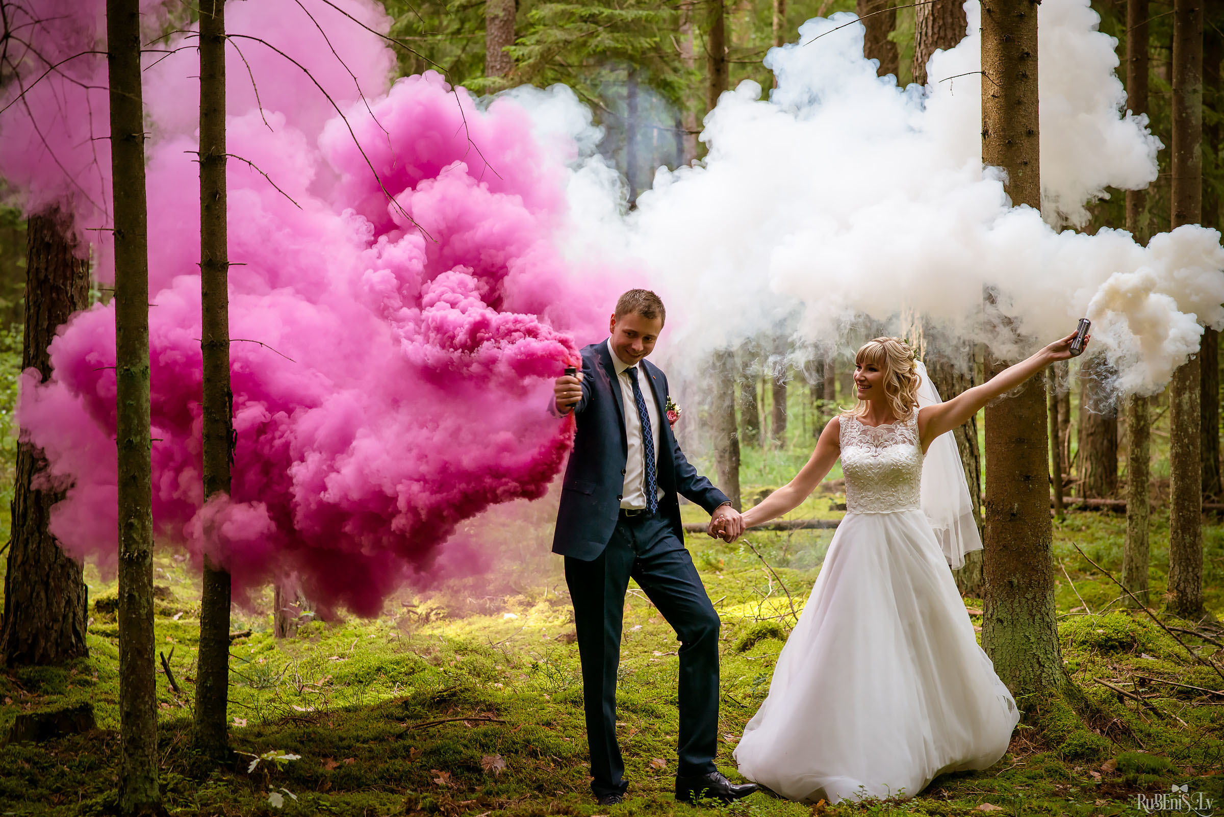 Vadims un Olga. Fotogrāfs Romualds Rubenis un Artemijs Stašāns