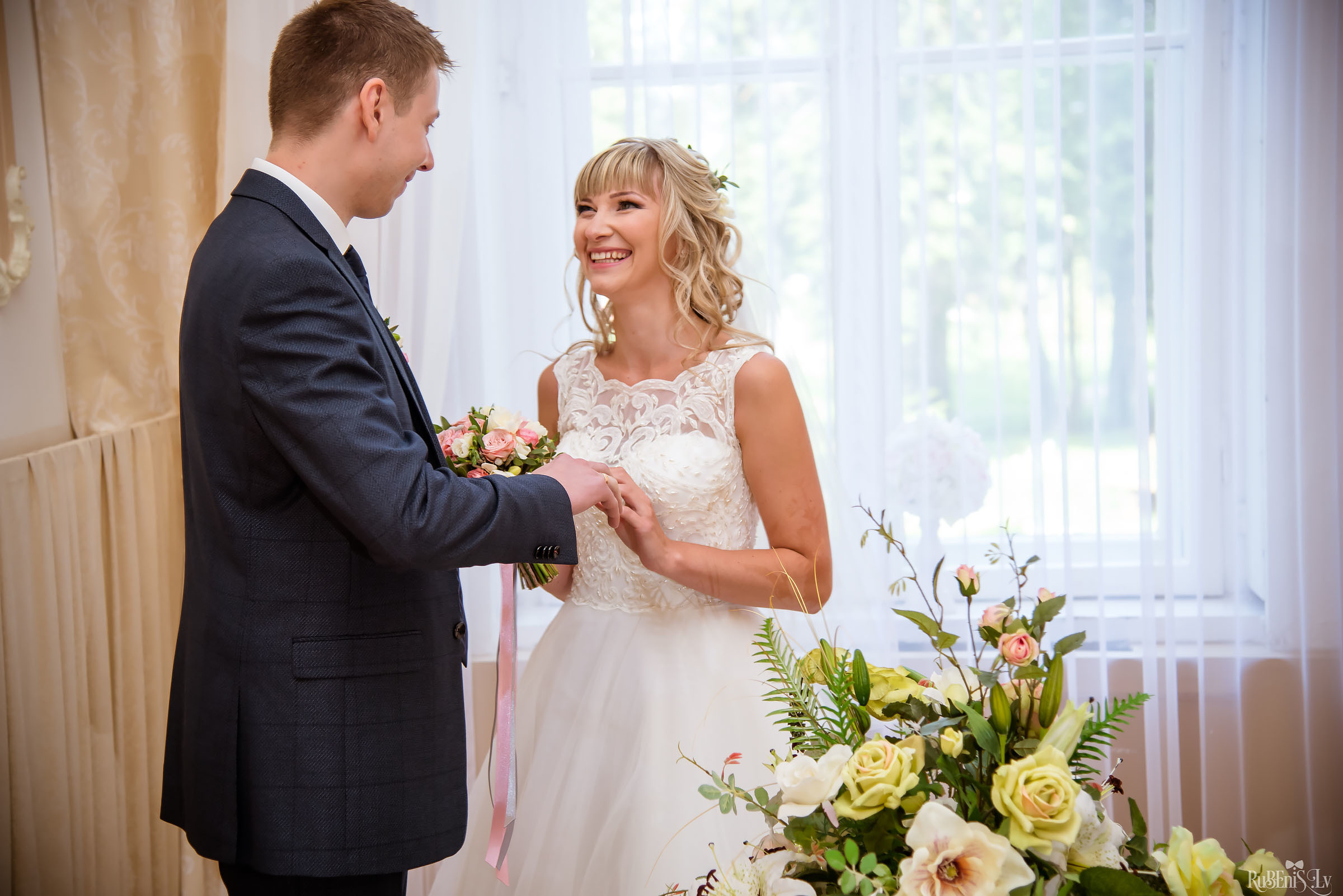 Ольга и Вадим. Фотограф Ромуальд Рубенис и Артемий Сташанс