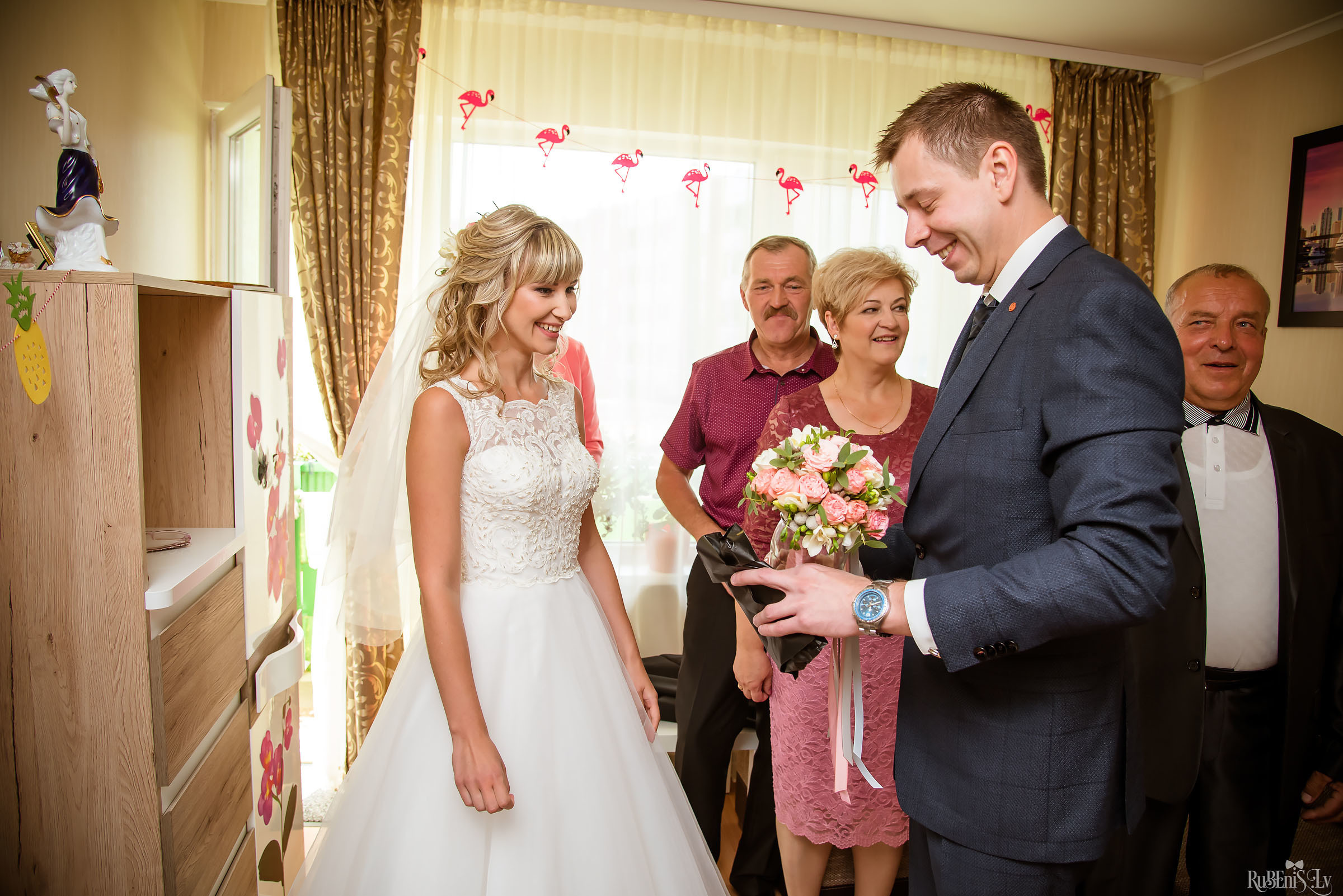 Ольга и Вадим. Фотограф Ромуальд Рубенис и Артемий Сташанс