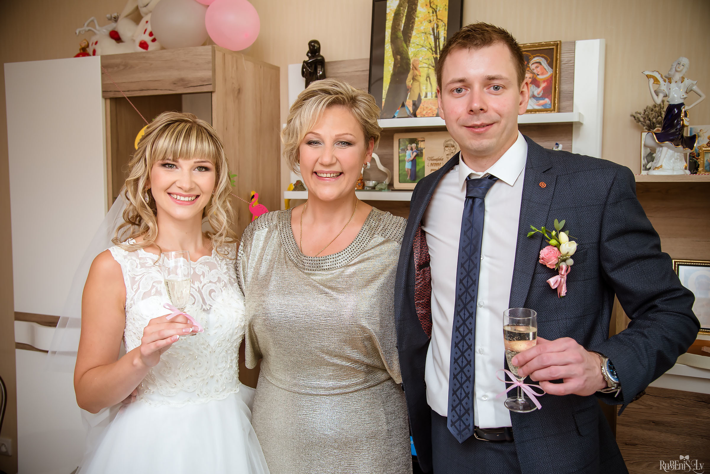 Ольга и Вадим. Фотограф Ромуальд Рубенис и Артемий Сташанс