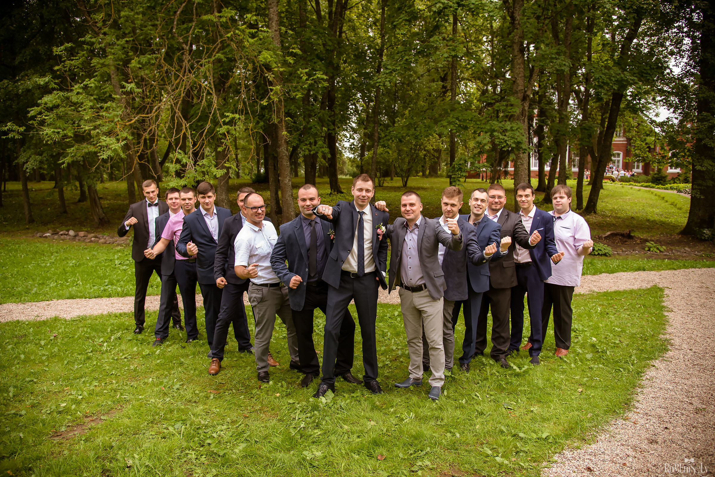 Ольга и Вадим. Фотограф Ромуальд Рубенис и Артемий Сташанс