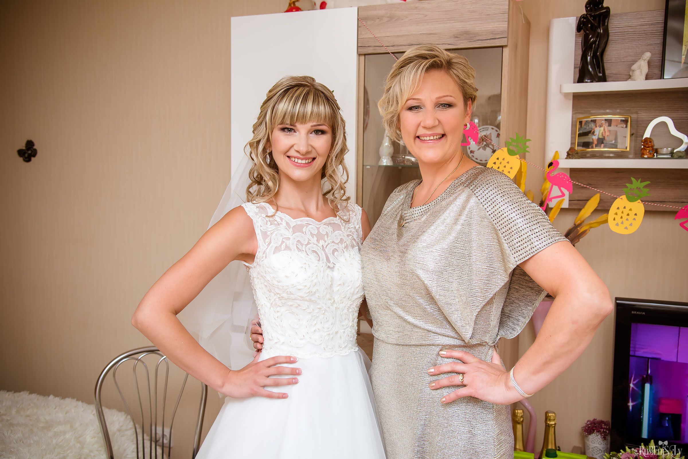 Ольга и Вадим. Фотограф Ромуальд Рубенис и Артемий Сташанс