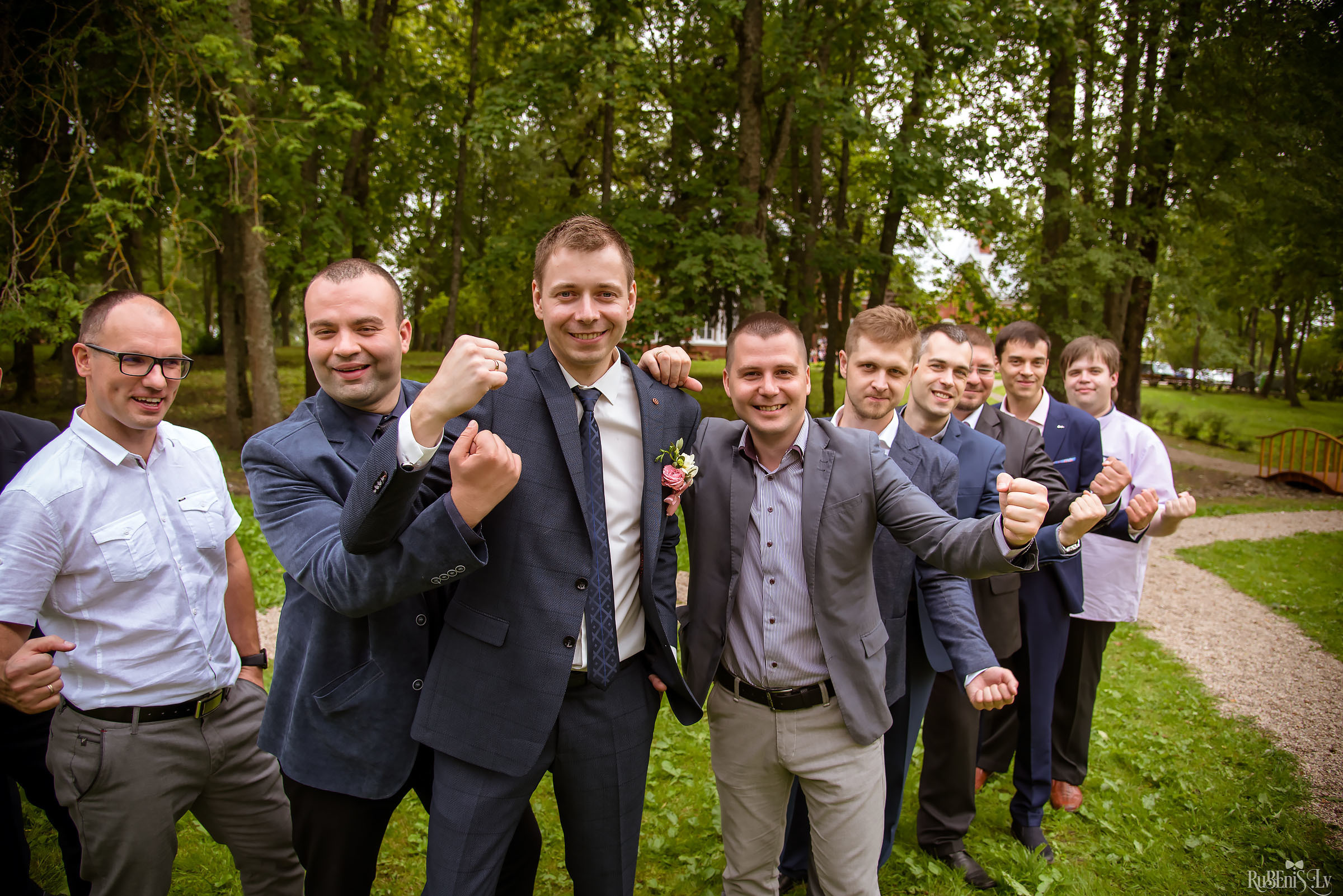 Ольга и Вадим. Фотограф Ромуальд Рубенис и Артемий Сташанс