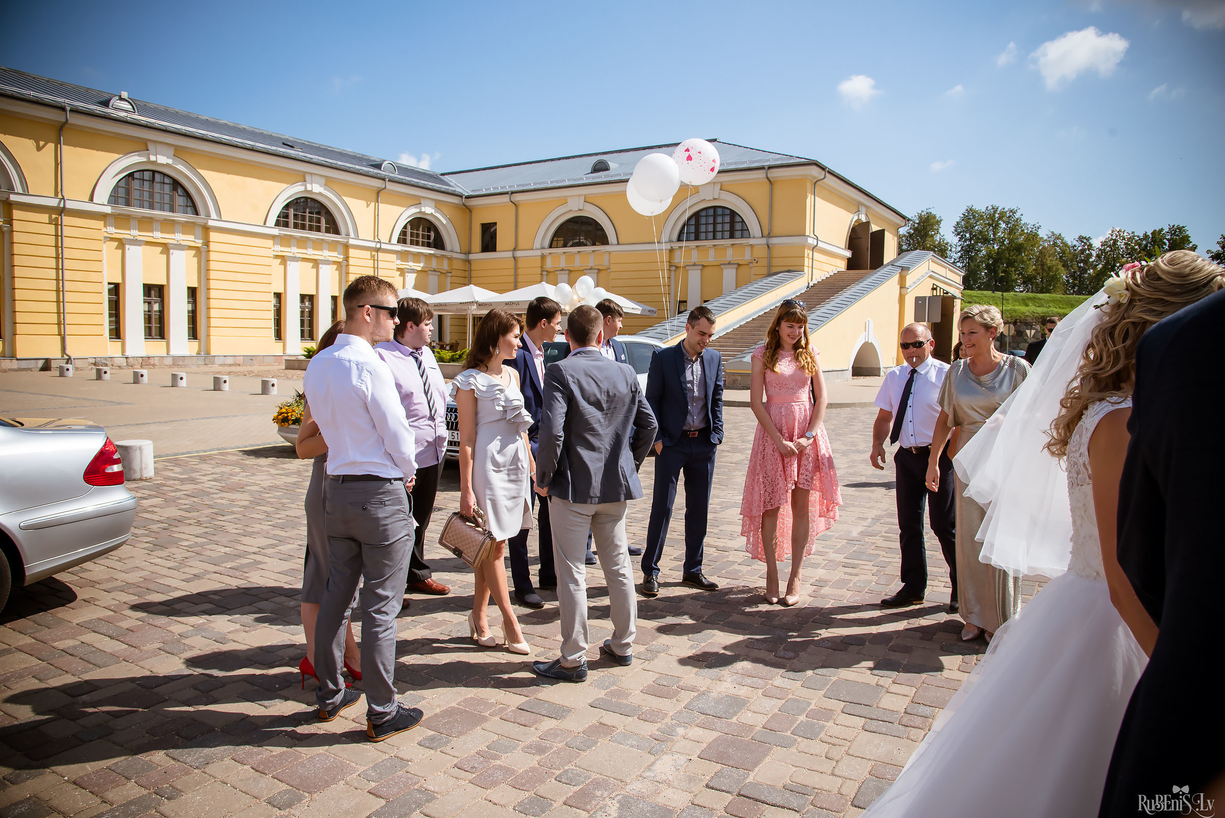 Ольга и Вадим. Фотограф Ромуальд Рубенис и Артемий Сташанс