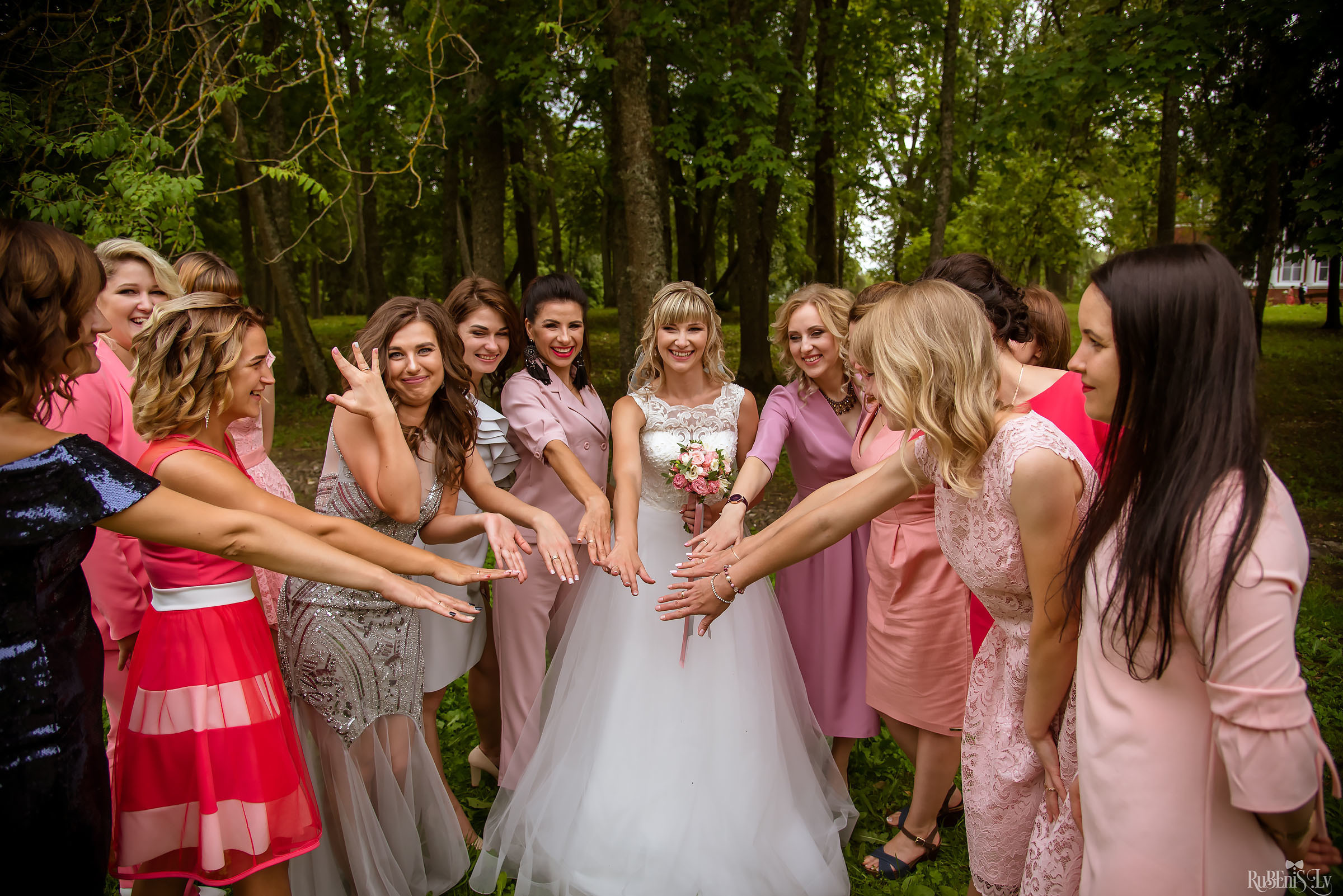 Ольга и Вадим. Фотограф Ромуальд Рубенис и Артемий Сташанс