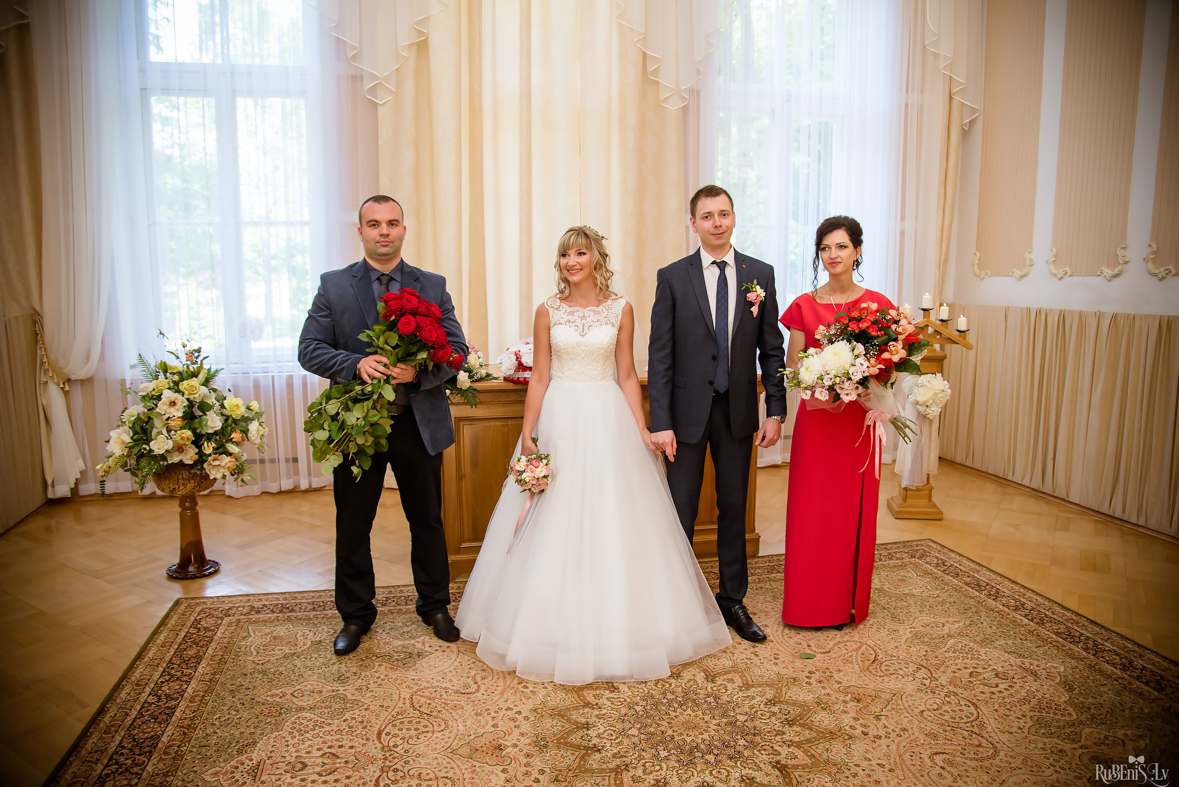 Ольга и Вадим. Фотограф Ромуальд Рубенис и Артемий Сташанс