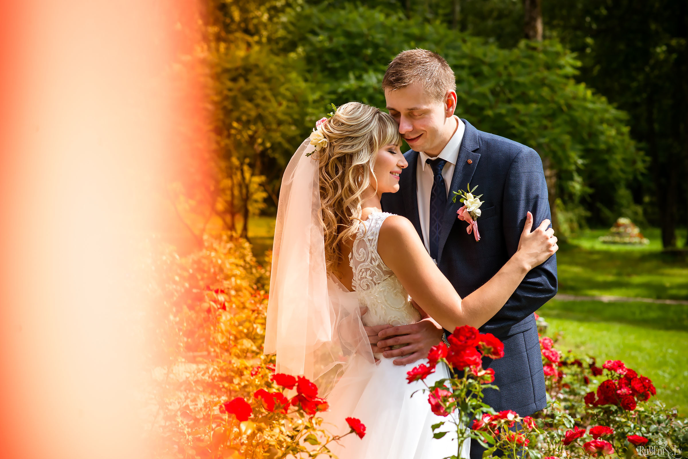 Ольга и Вадим. Фотограф Ромуальд Рубенис и Артемий Сташанс