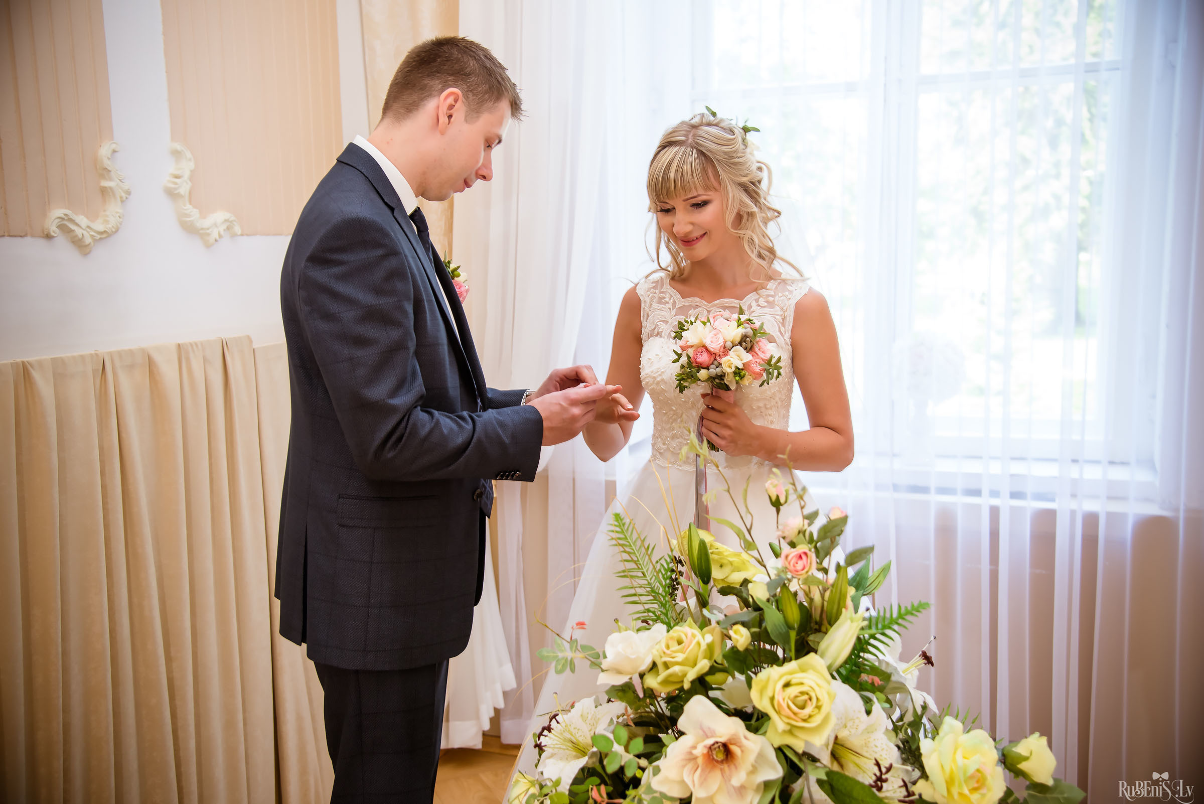 Ольга и Вадим. Фотограф Ромуальд Рубенис и Артемий Сташанс