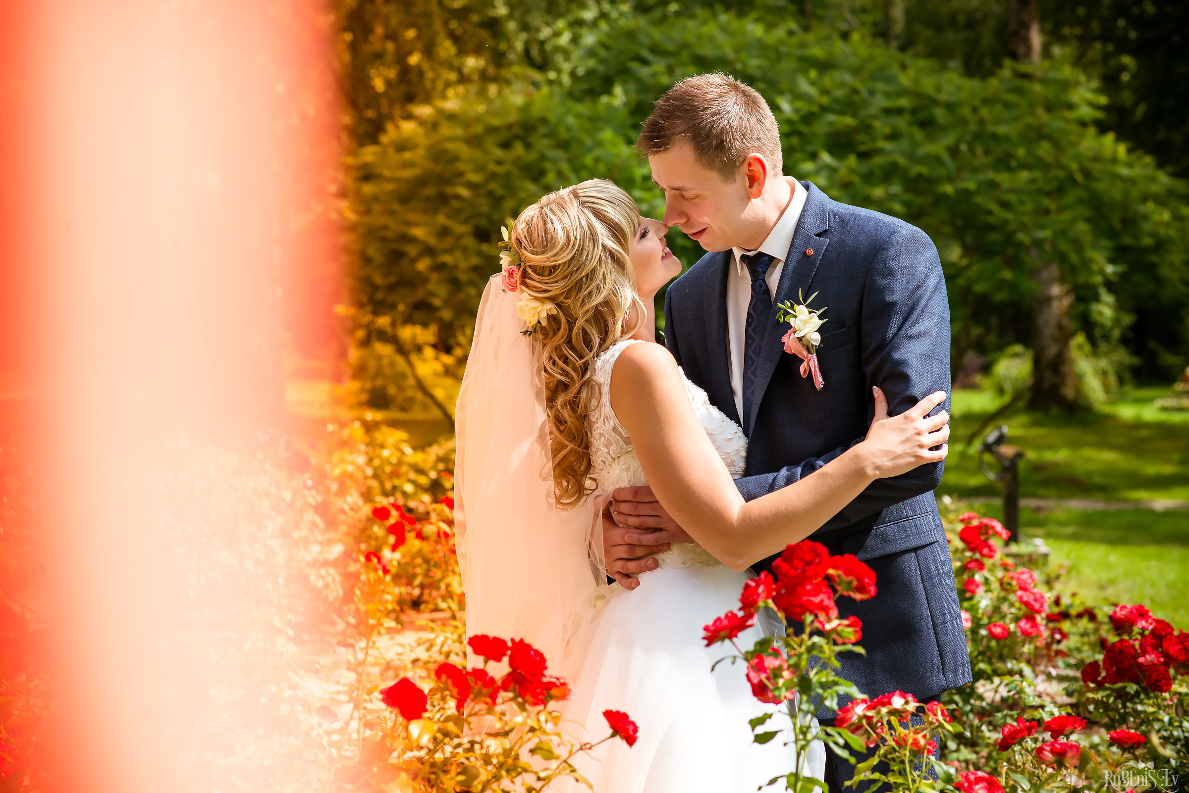 Ольга и Вадим. Фотограф Ромуальд Рубенис и Артемий Сташанс