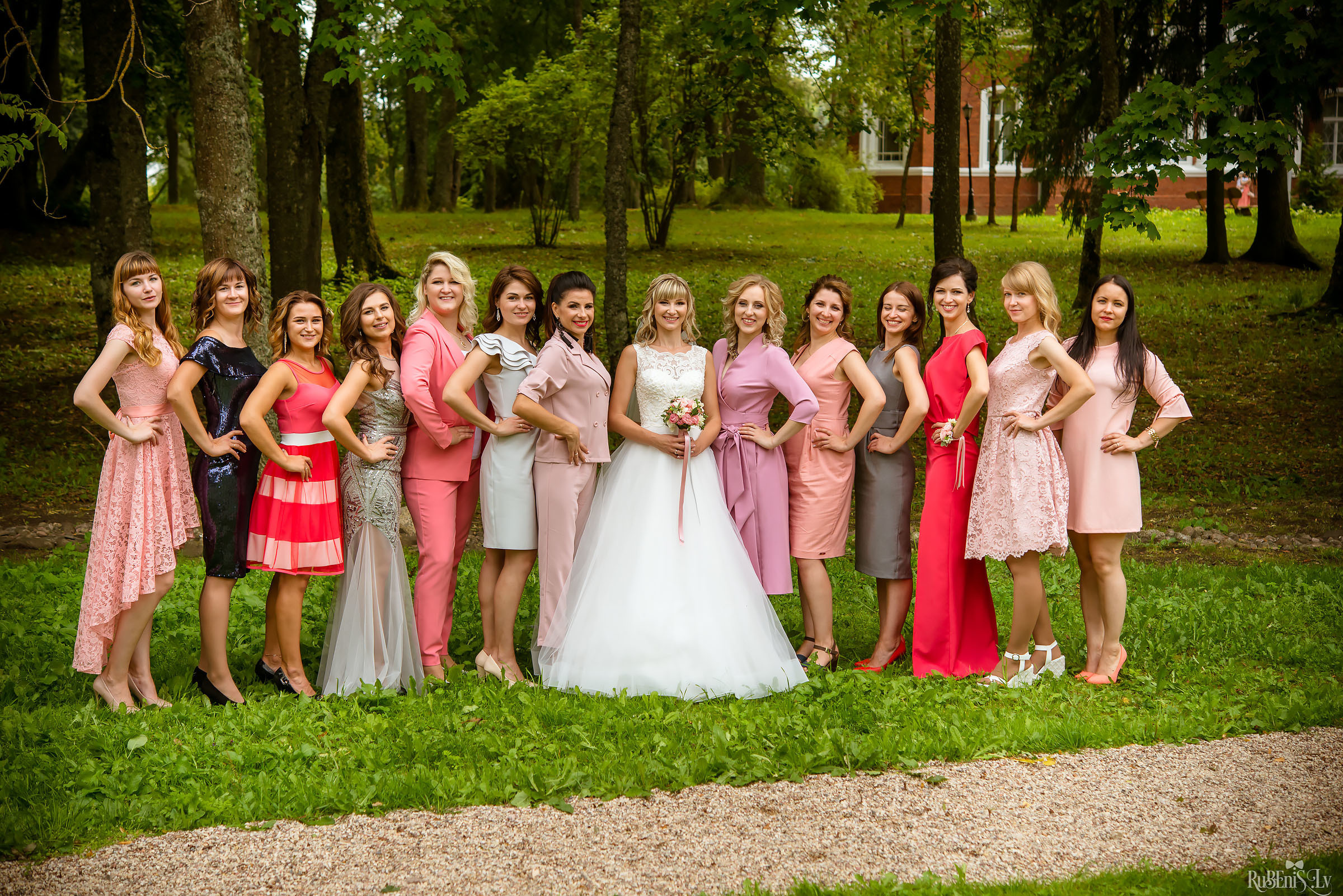 Ольга и Вадим. Фотограф Ромуальд Рубенис и Артемий Сташанс