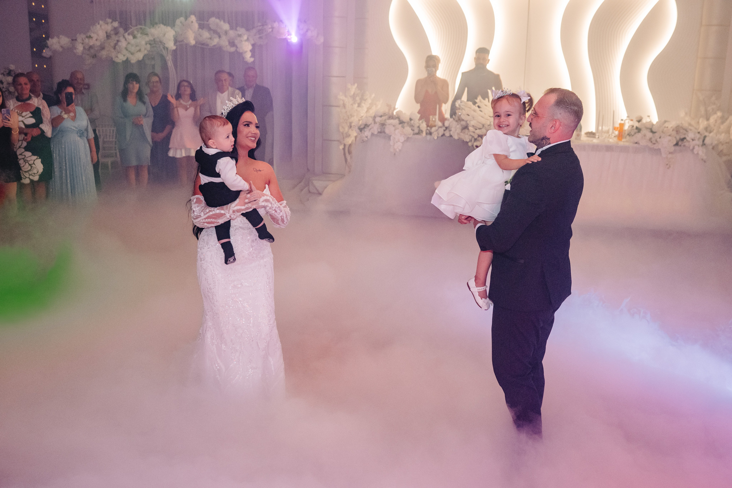 🤎 M a r i n a & A l i n - Wedding Day Preview. Wedding & Family Photographer