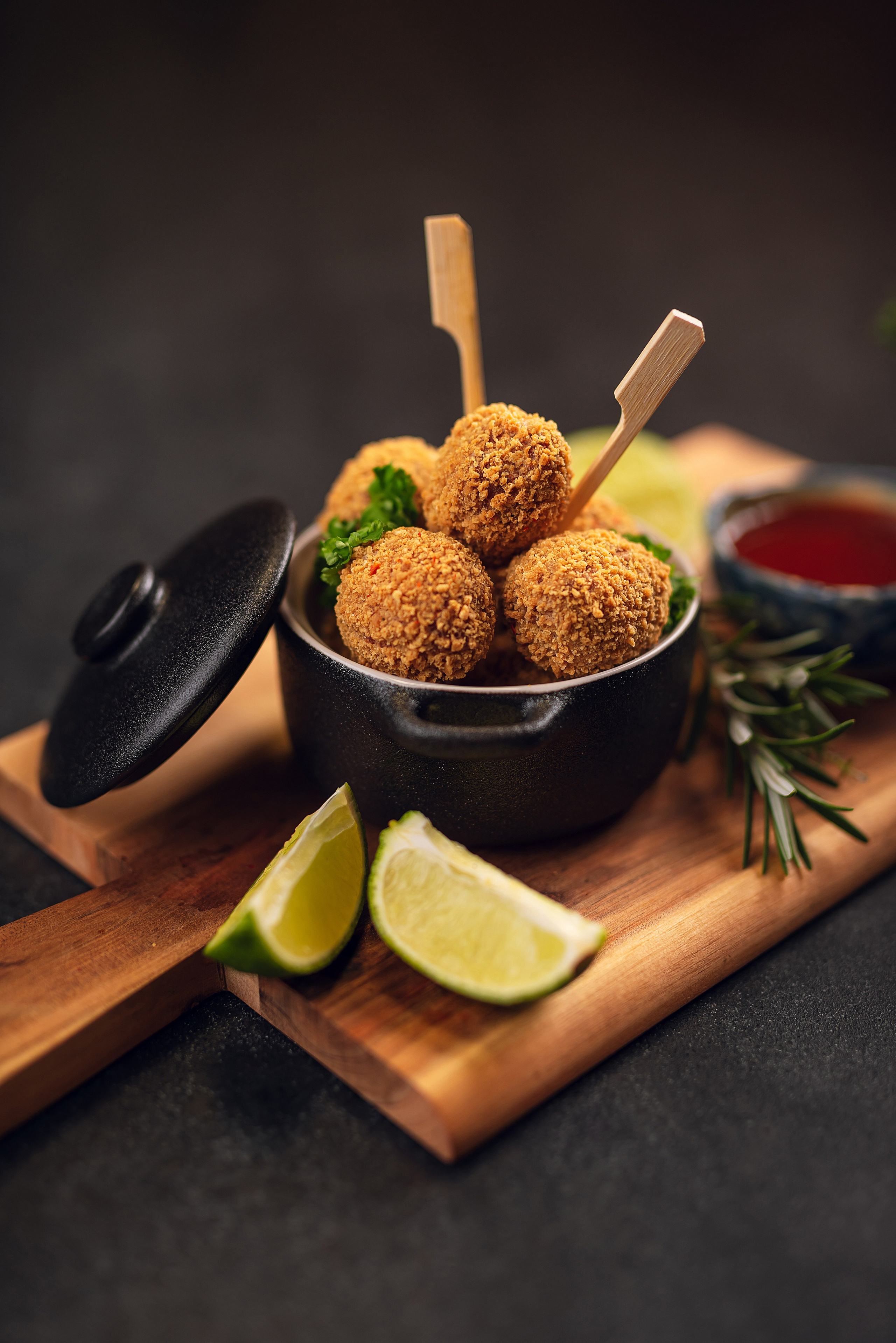 Amber Fish. Fotogrāfs Rīgā. Gīmenes, individuālās un dažādu produktu fotosesijas