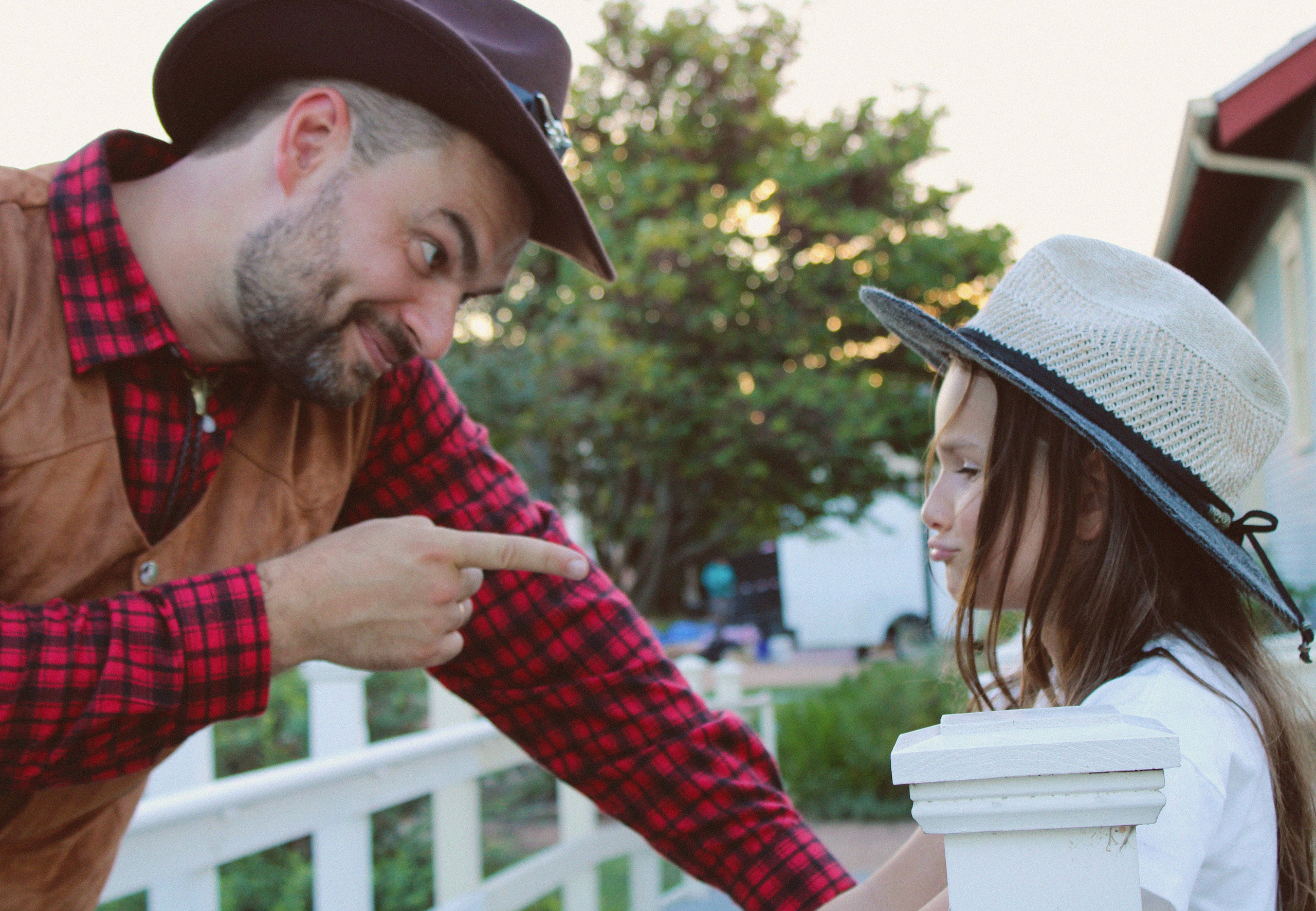 Texas Countryside Family Photoshoot in Cowboy Style. Lana Petrychenko — Portrait & Family Photographer. Valencia, Spain