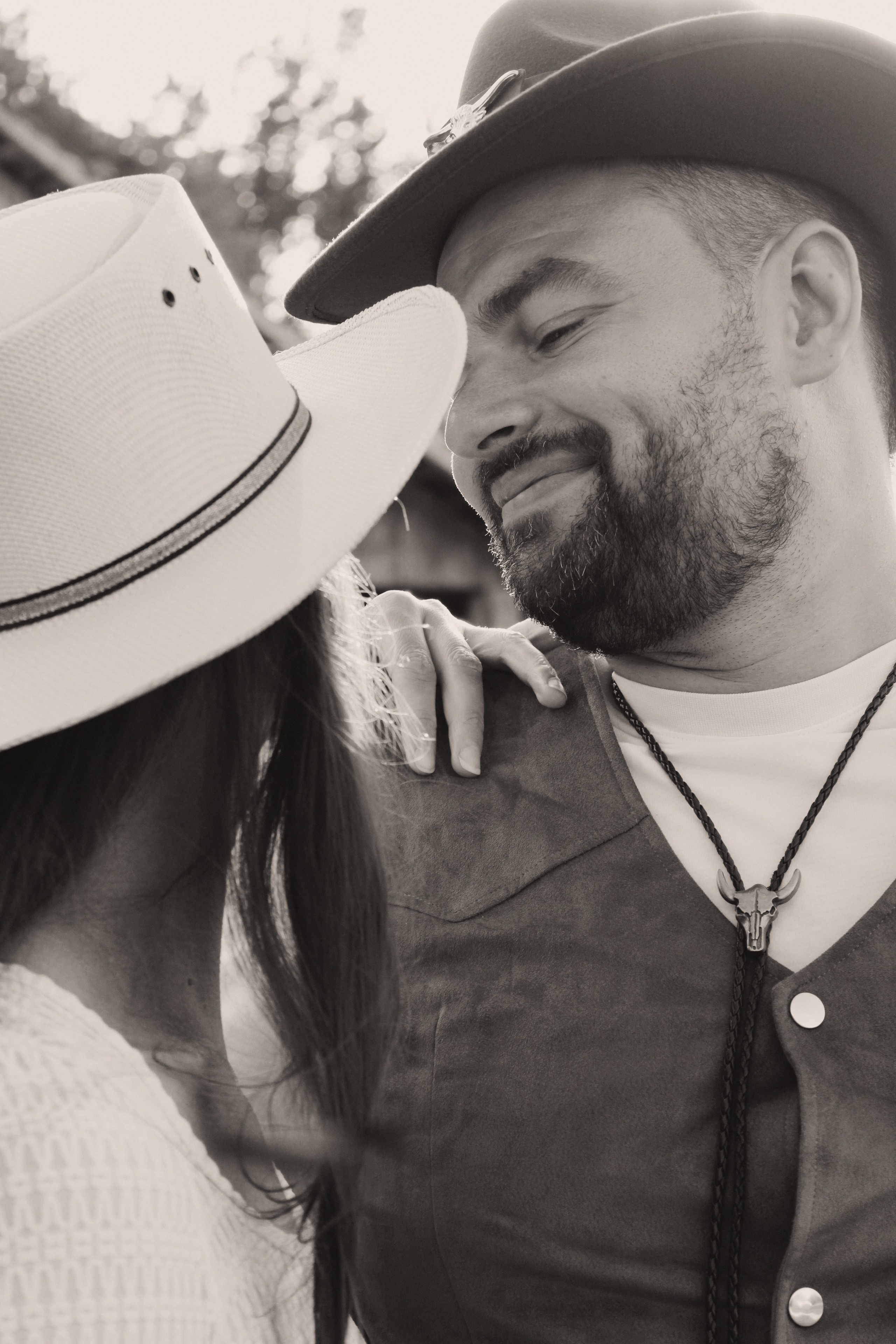 Texas Countryside Family Photoshoot in Cowboy Style. Lana Petrychenko — Portrait & Family Photographer. Valencia, Spain