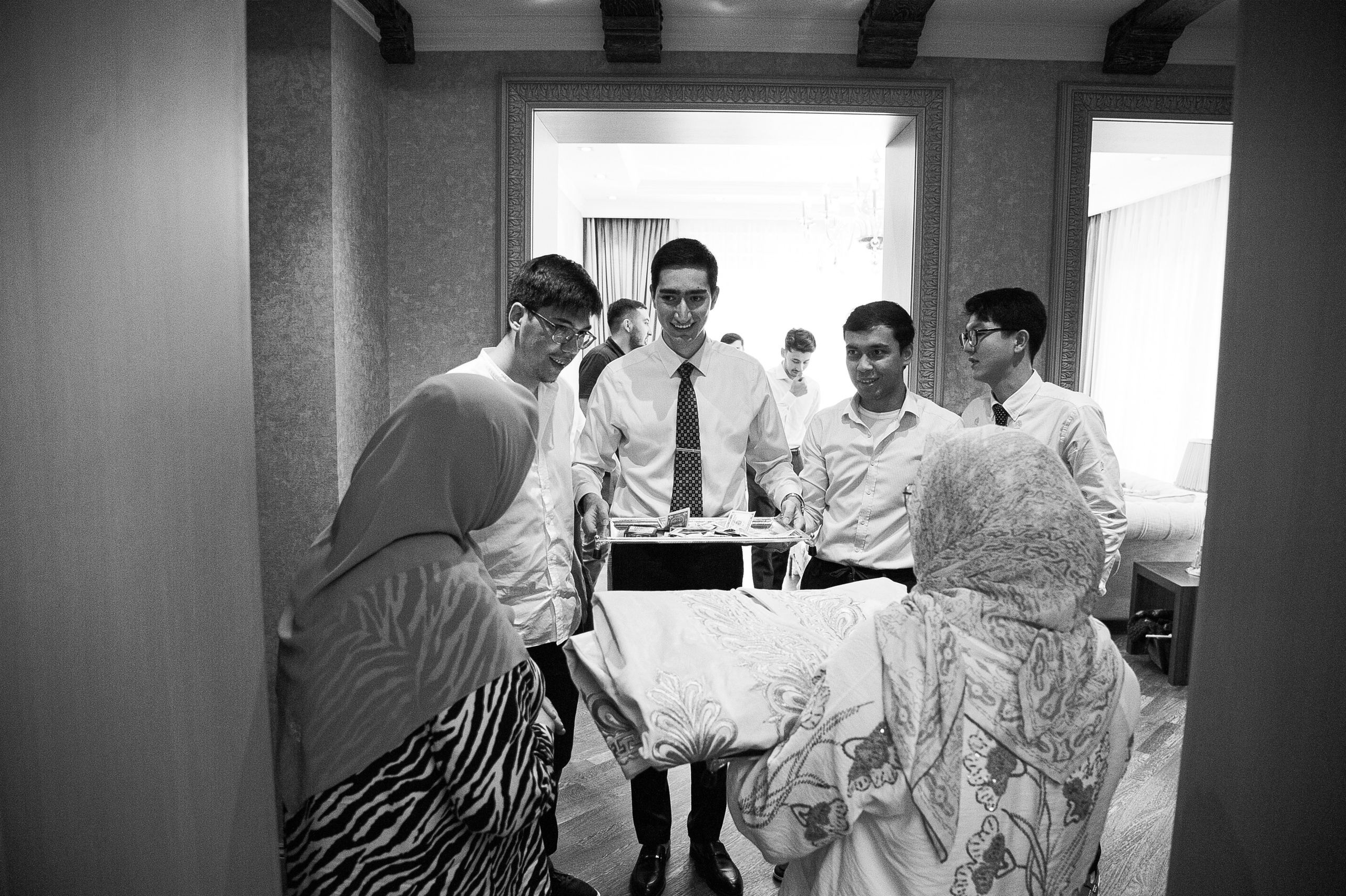 Botir & Zukhra. Главная