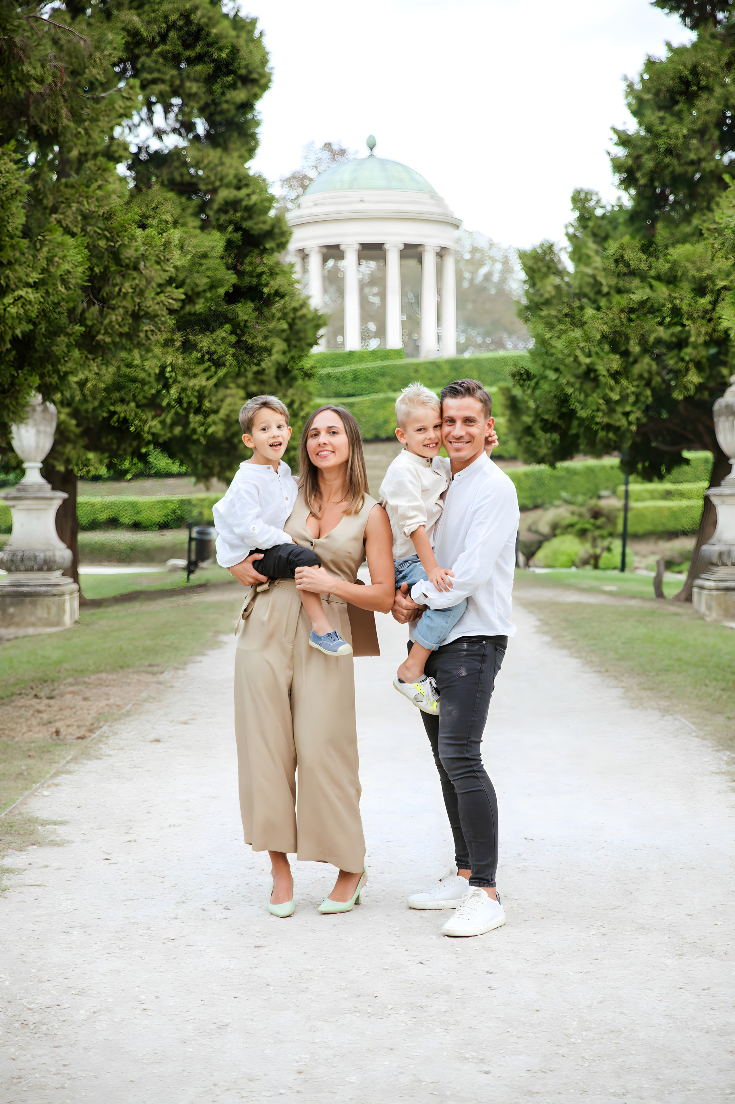 Maggie e la sua bellissima famiglia. Luci e Capricci Photography