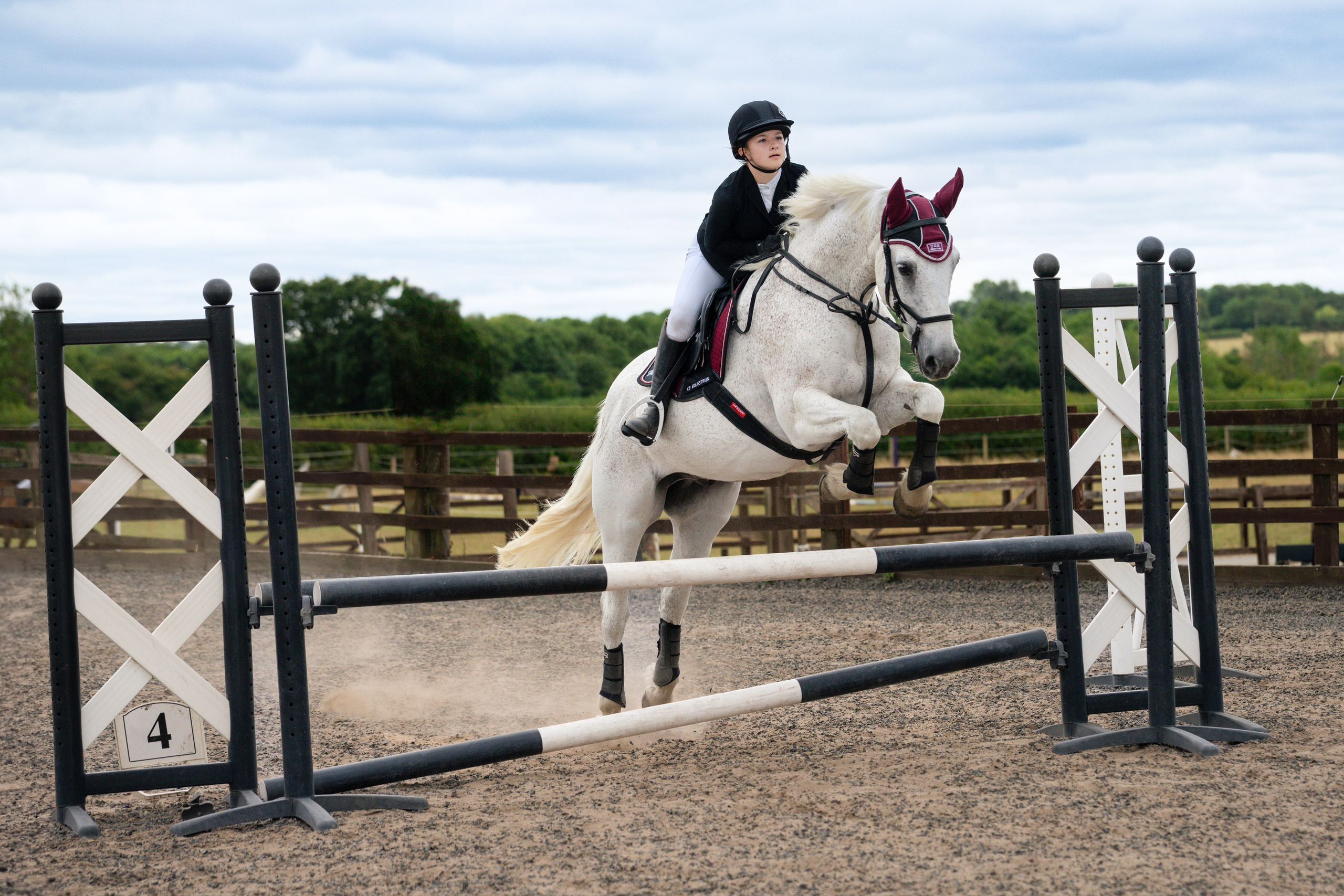 Show Jumping Photography in Leicestershire | Equine Action Shots by El. Leicestershire Equine Photography by El | Authentic Equine Portraits & Events