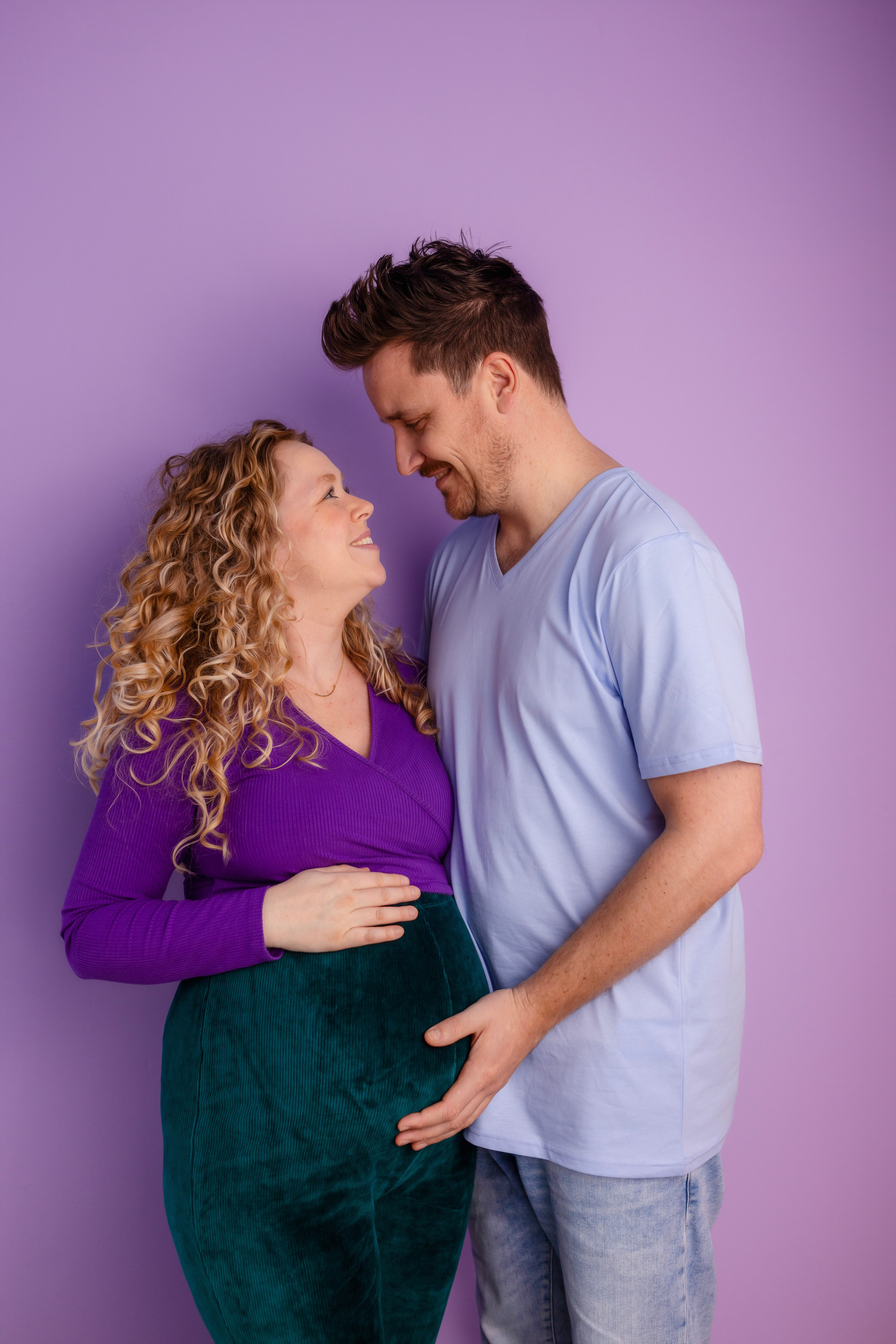 Samen in verwachting – zwangerschapsfotoshoot met partner
