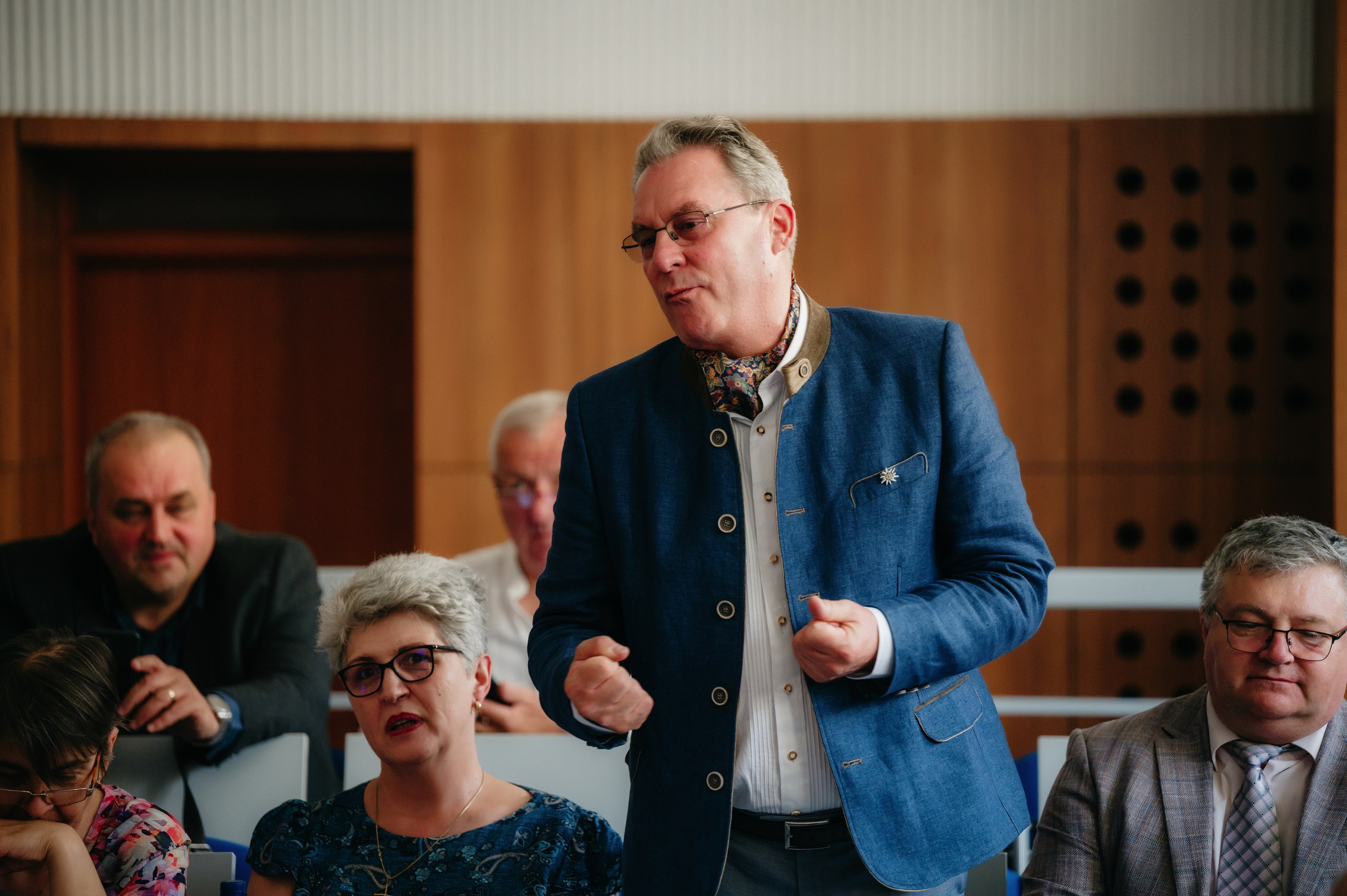 Medicina Veterinara — dupa 30 de ani…. Laurentiu Stefan StoryTeller