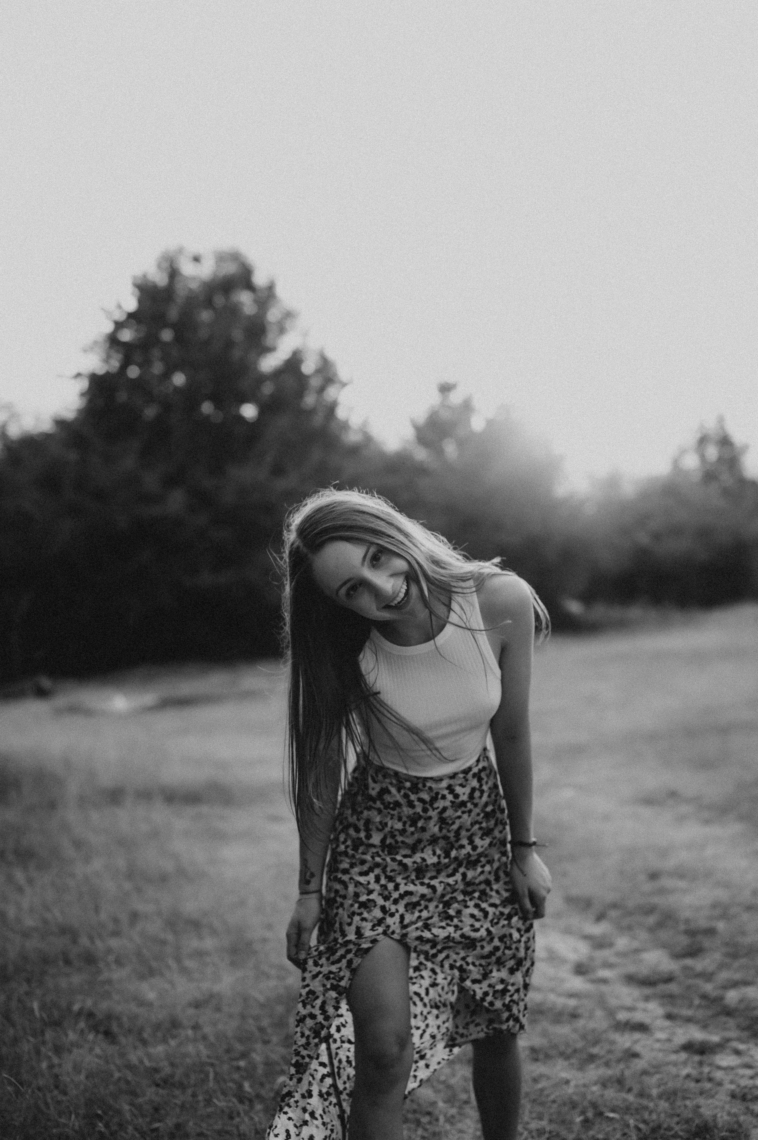 Sedinta foto in natura la apus. Proud Vision Weddings | Wedding Photography & Film — Servicii profesionale Foto Video Nunta Iasi