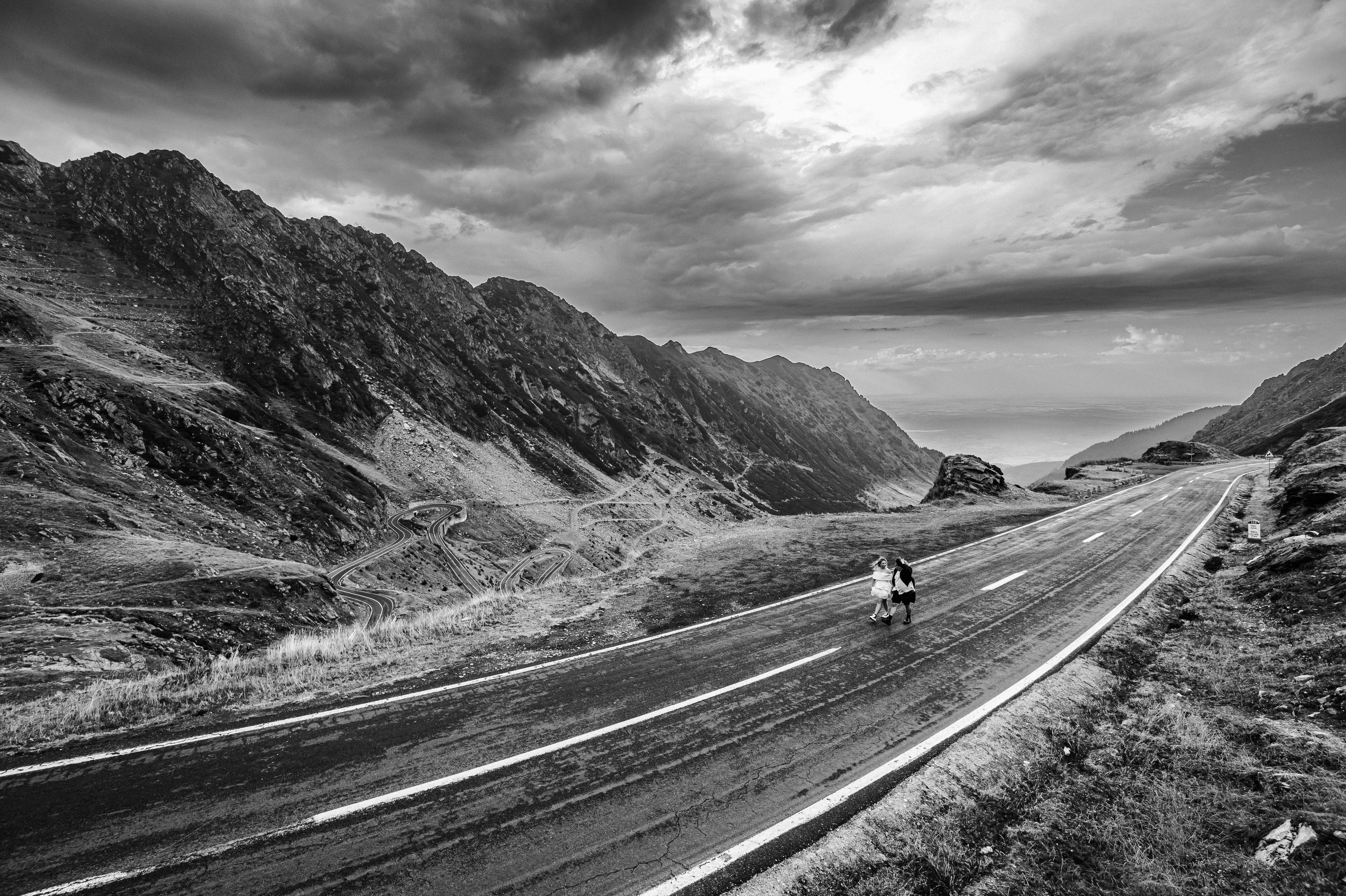Octavian & Antonia | Trash The Dress. Erik Bagy | Fotograf de Nuntă