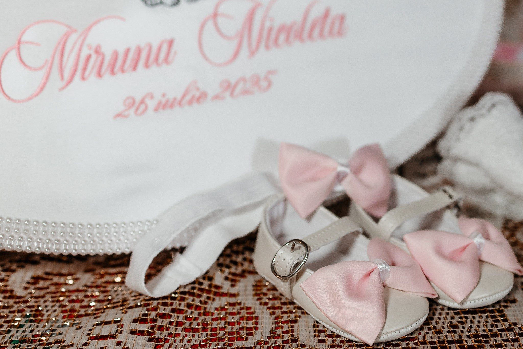 Miruna-Nicoleta. FotoACTIV.ro - Imaginea ta contează