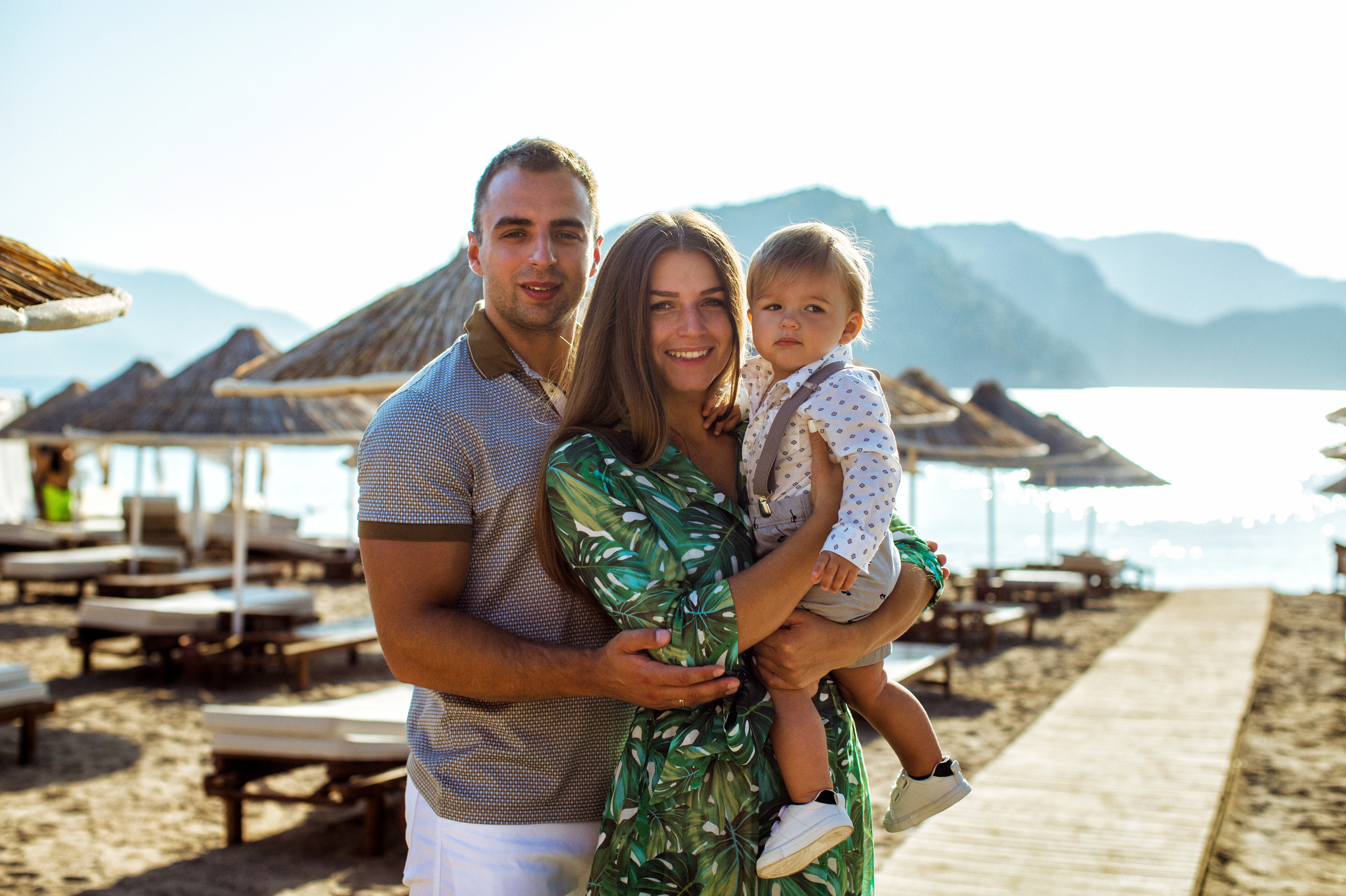 Семейная фотосессия "Прогулка" в старом городе Мармарисе и на пляже в. Фотограф в Каппадокии / Julia Ganch