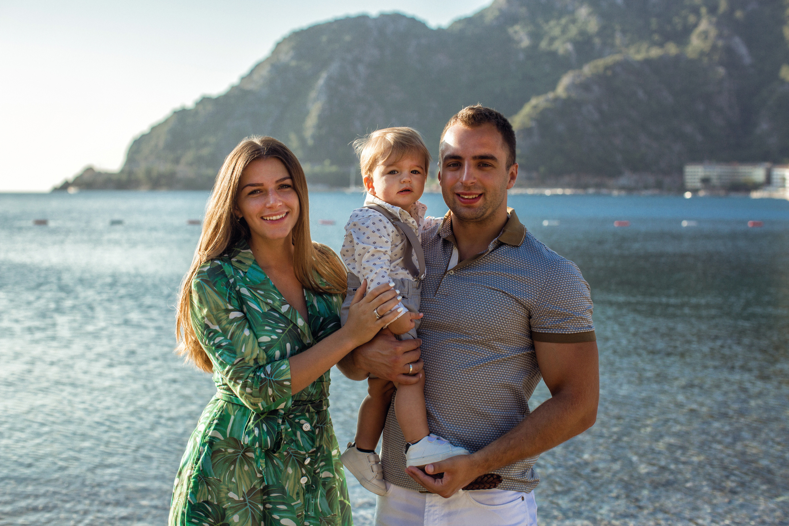 Семейная фотосессия "Прогулка" в старом городе Мармарисе и на пляже в. Фотограф в Каппадокии / Julia Ganch