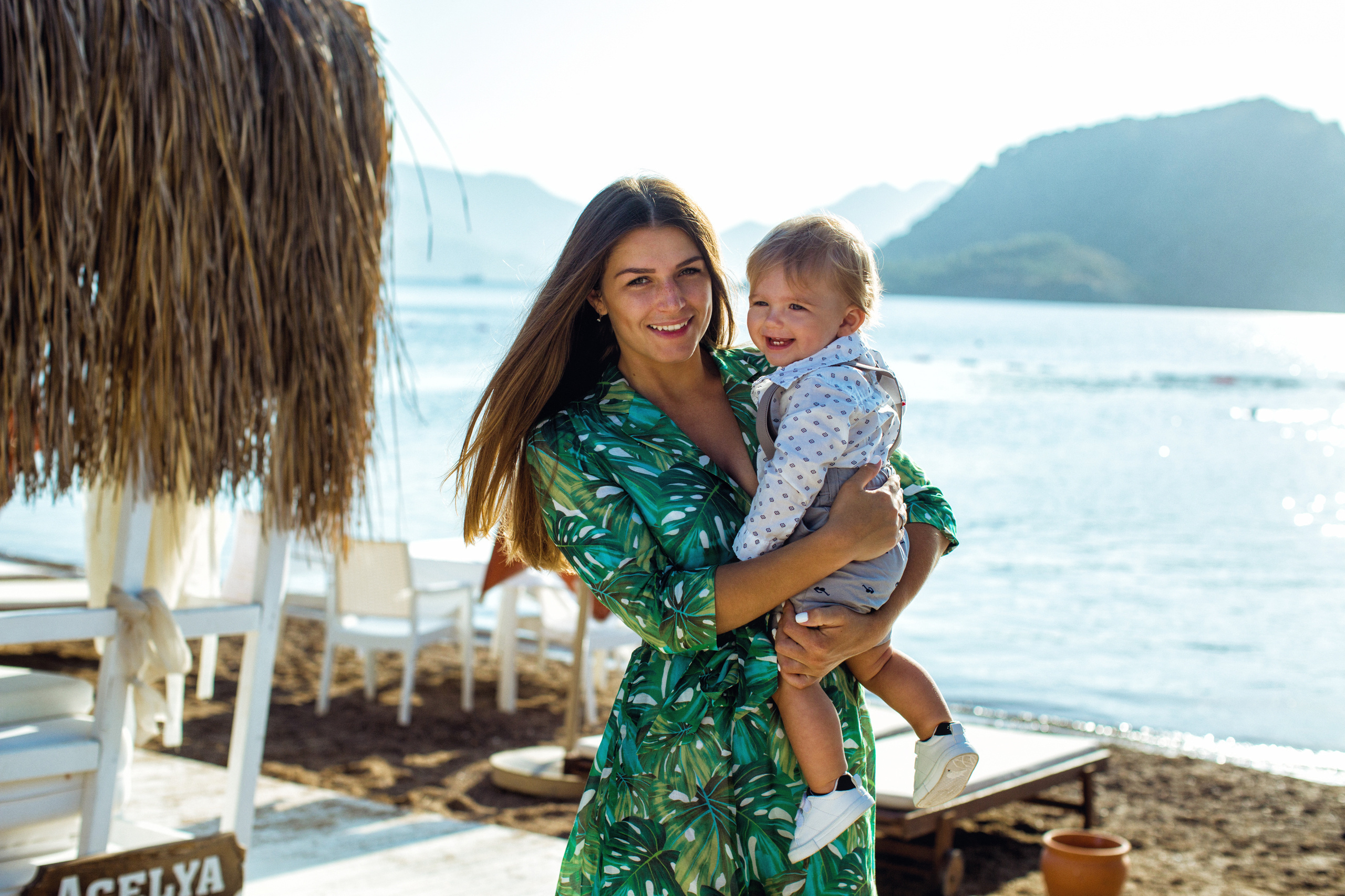 Семейная фотосессия "Прогулка" в старом городе Мармарисе и на пляже в. Фотограф в Каппадокии / Julia Ganch