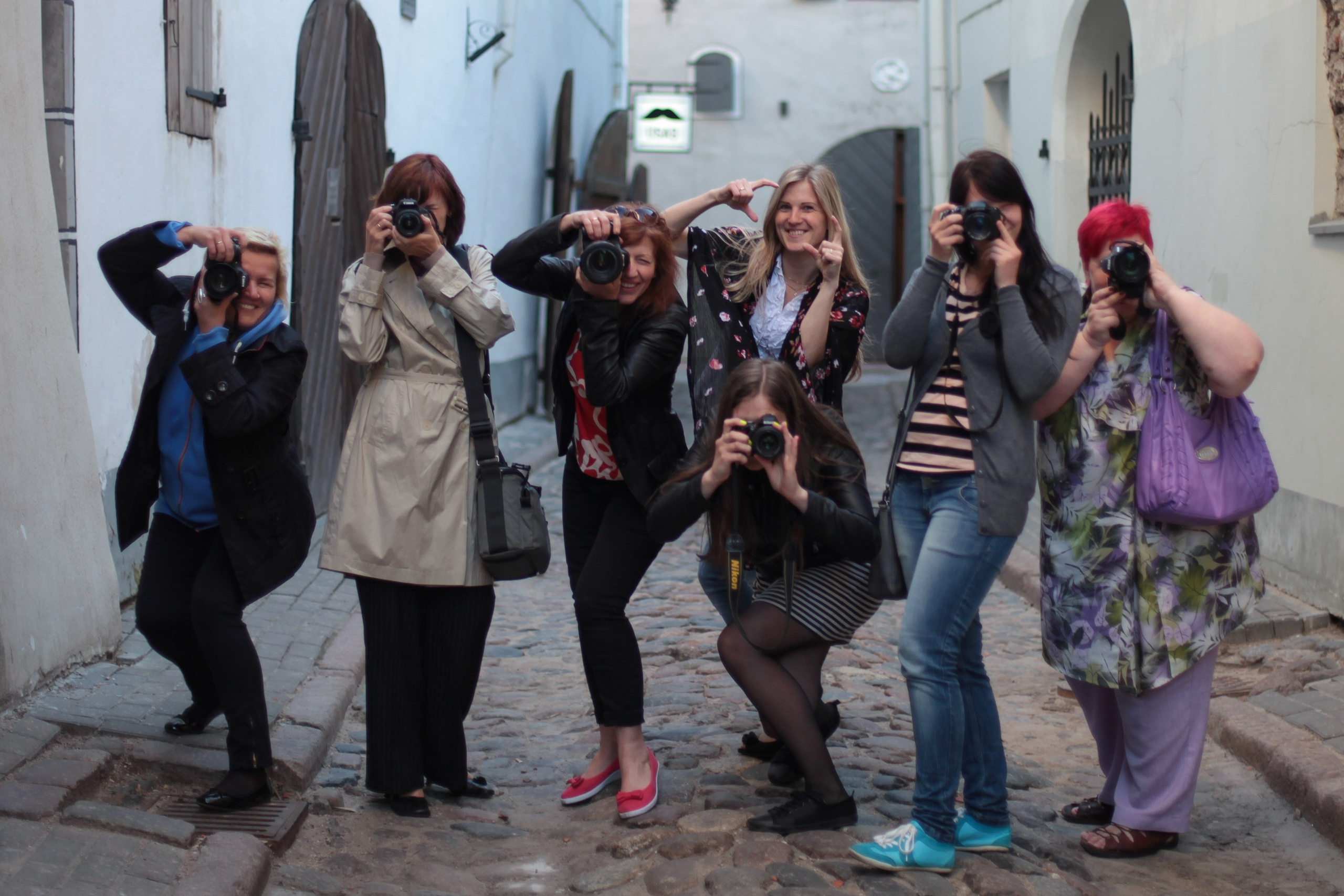 GALERIJA. Fotokursi fotostudijā Rīgā. Profesionāls fotogrāfs Aivars Tipsis