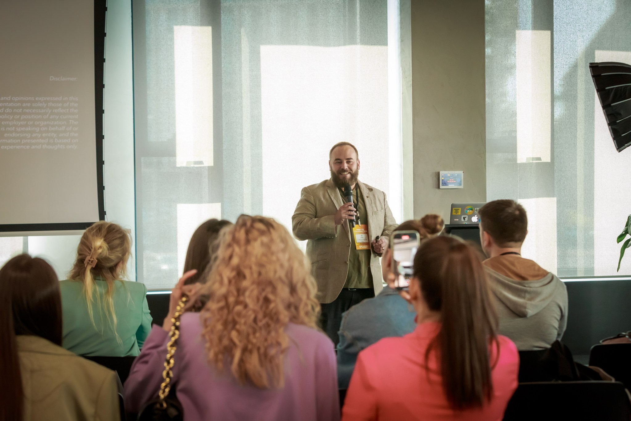 WYDARZENIA BIZNESOWE. Fotograf w Warszawie-Konstantin Golubev