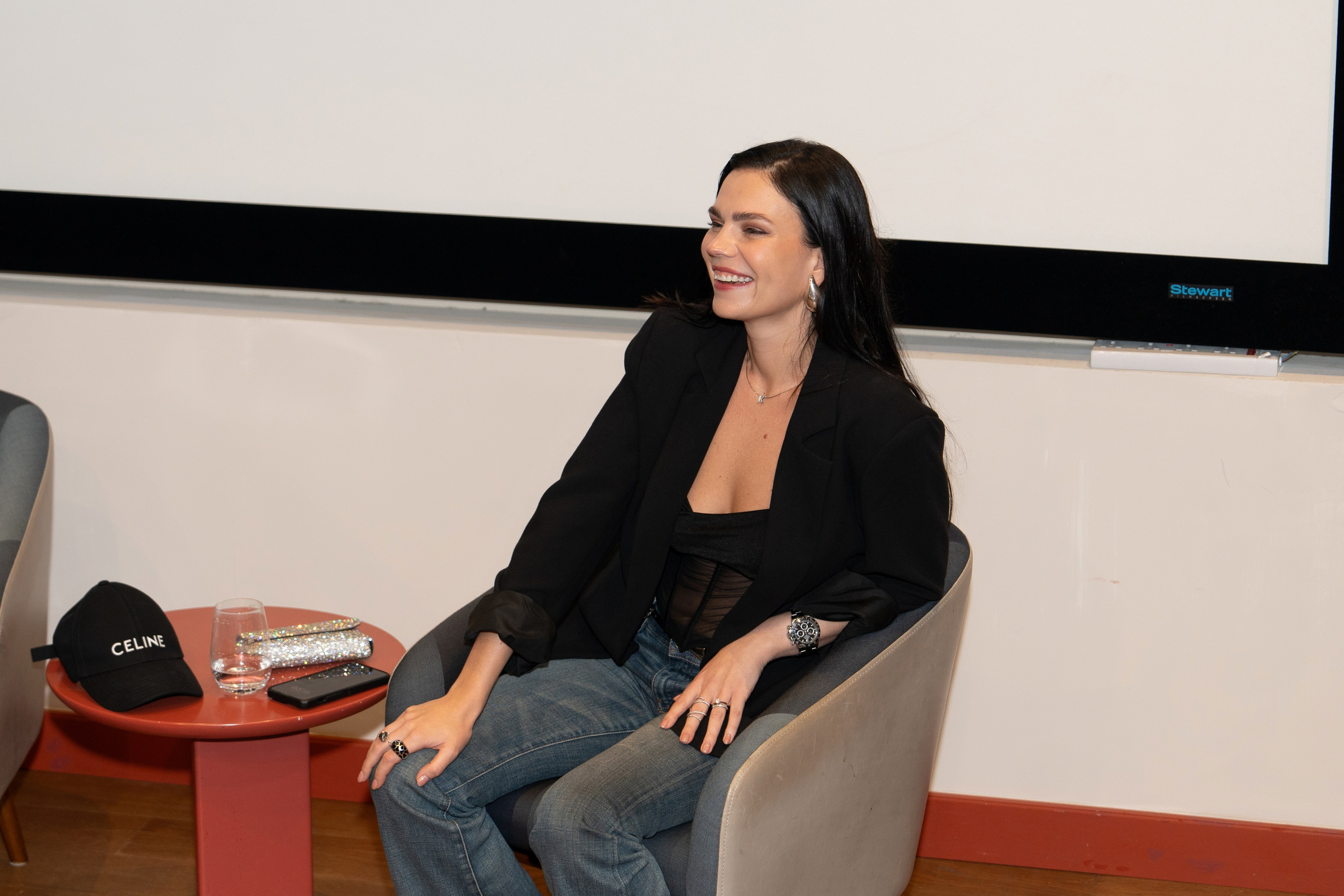 KRISP. PRODUCTION MOVIE PREMIER. ФОТОГРАФ В ГОНКОНГЕ (СВАДЬБЫ, FASHION, СЕМЕЙНЫЕ, МЕРОПРИЯТИЯ, ФОТОПРОГУЛКИ)