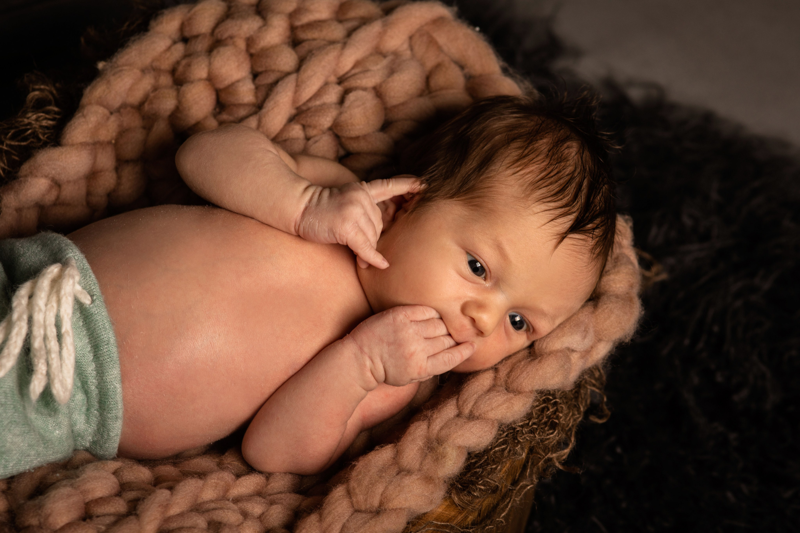 NEWBORN / LIFESTYLE INDOOR. Fotografin und Videografin im Raum Osnabrück und Emsland Alla