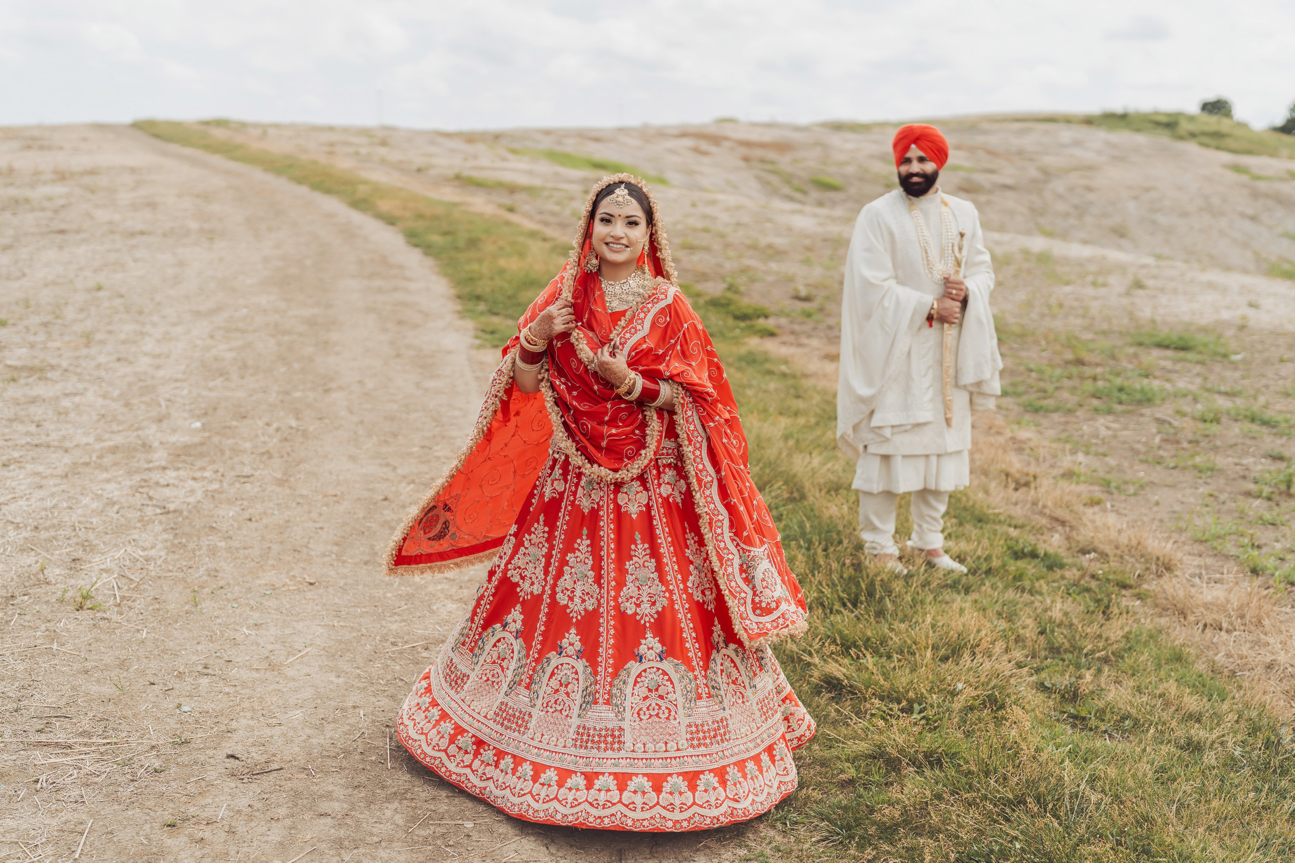 Gagan & Jasmeen. Wedding Photographer & Cinematographer studios