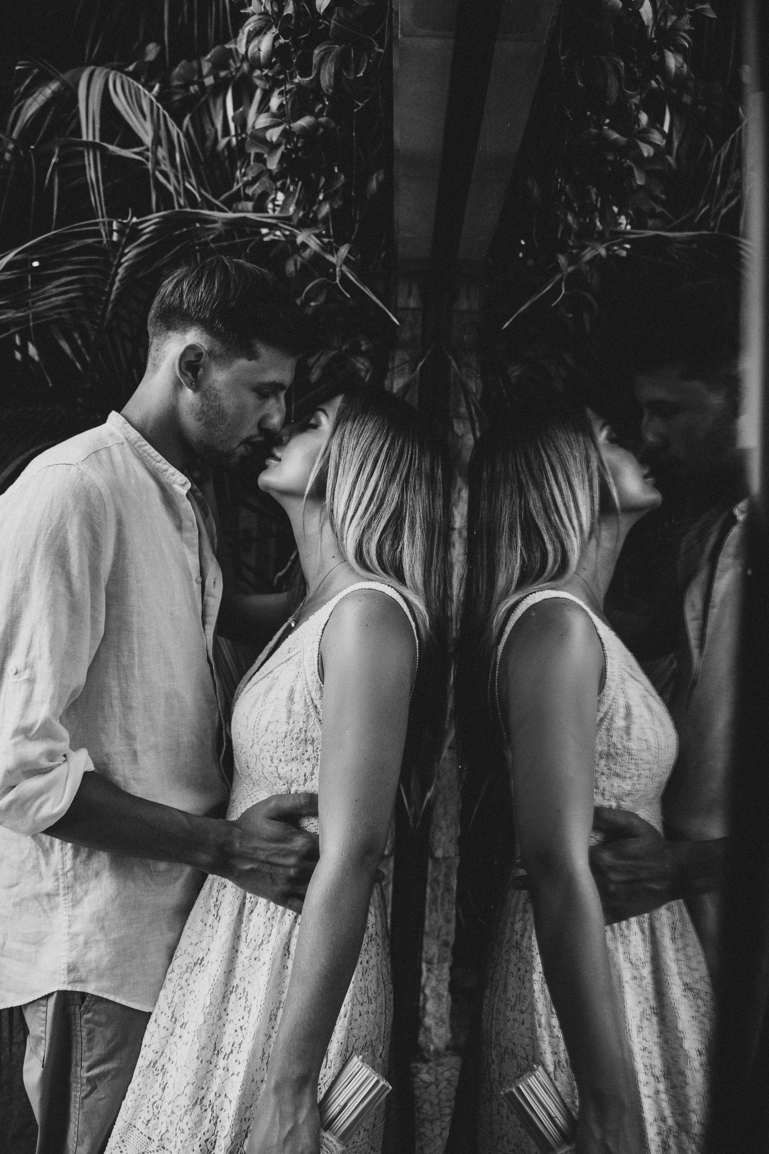 Lovely Young Couple Captured on a Beach Walk Near Limassol | Katya Chu Photography. Photographer in Barcelona capturing unique stories | Kate Chumak